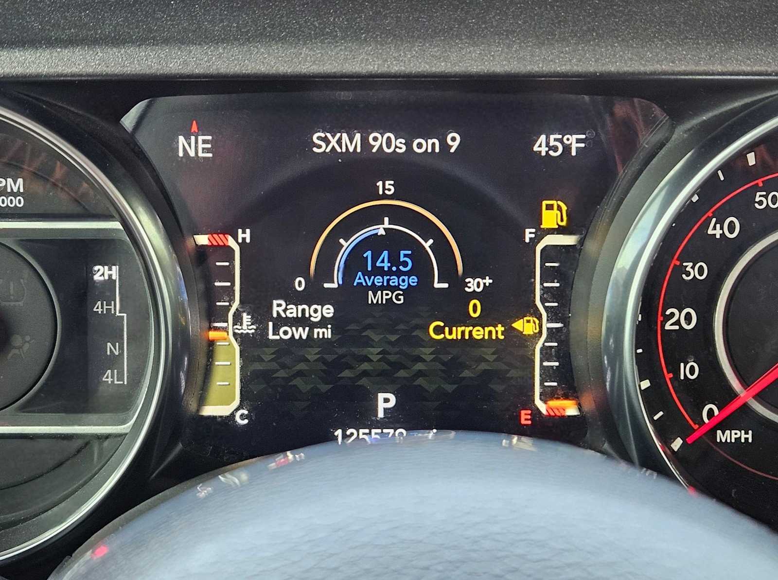 Thumbnail: 2022 Jeep Gladiator - 27