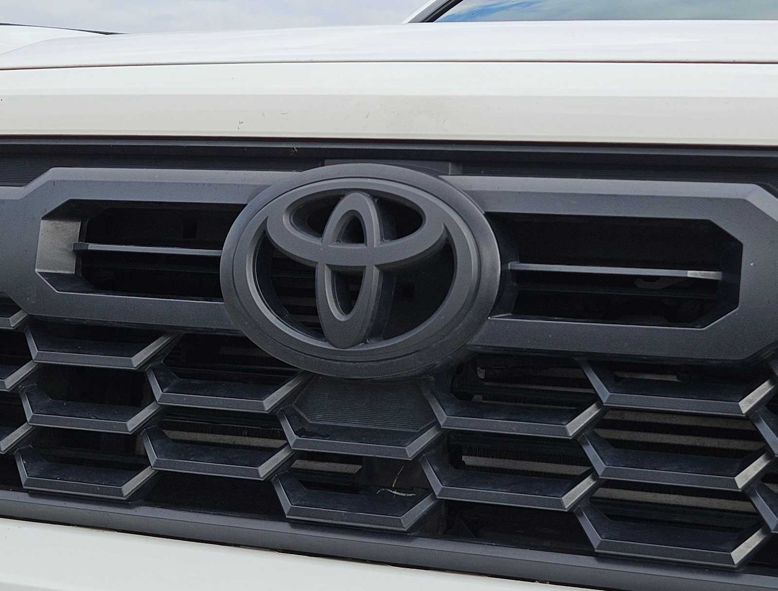Thumbnail: 2024 Toyota Tacoma - 12