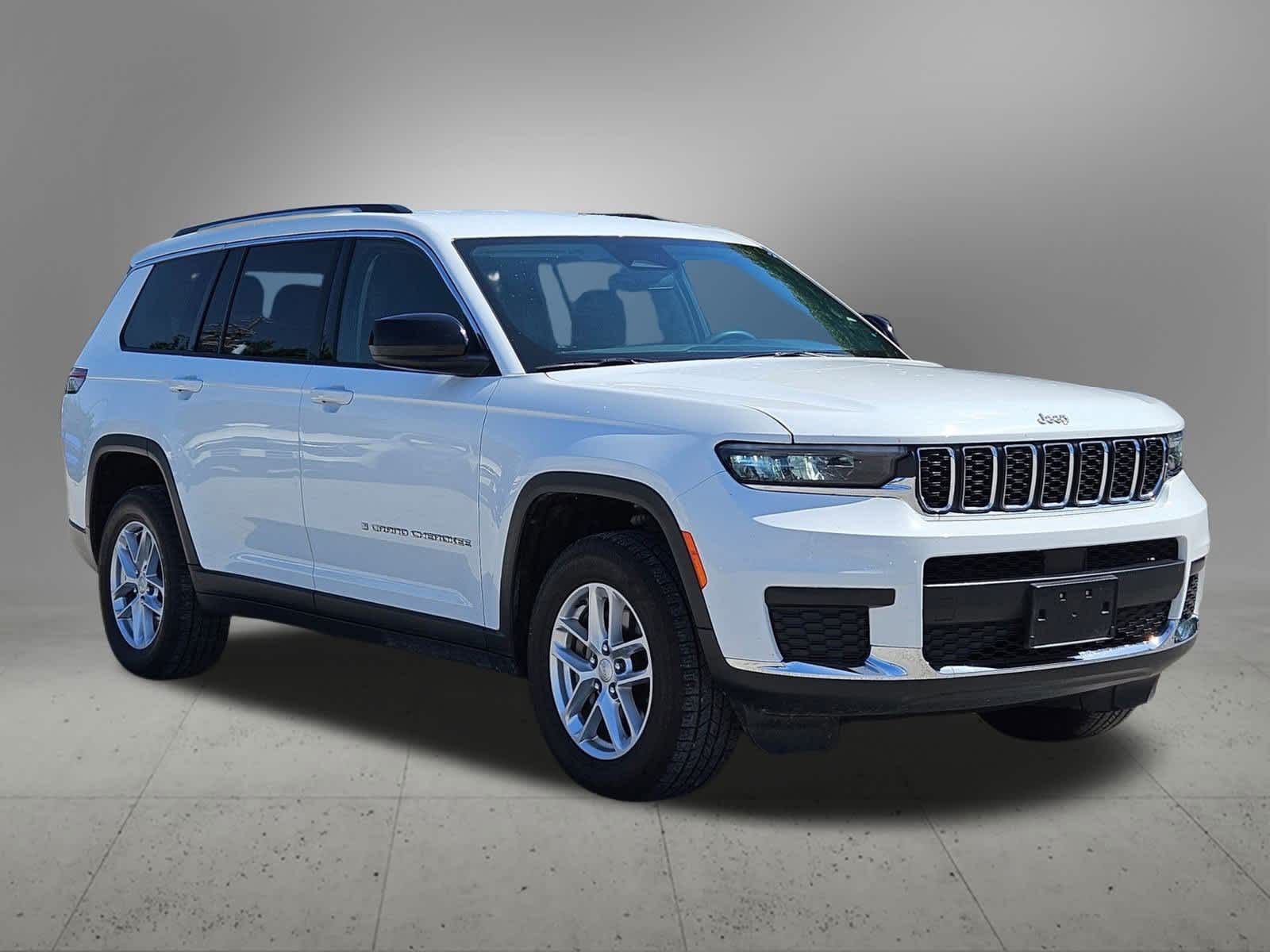 Thumbnail: 2023 Jeep Grand Cherokee L - 7