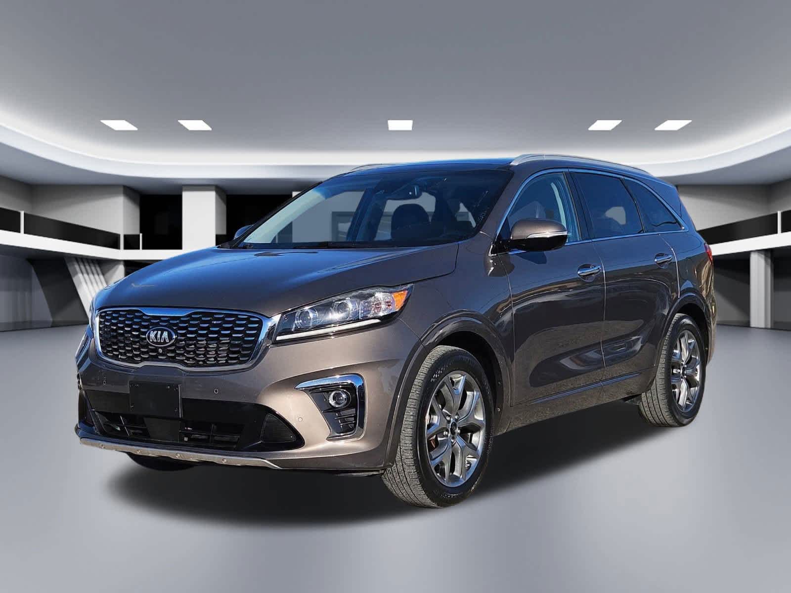 Thumbnail: 2020 Kia Sorento - 9