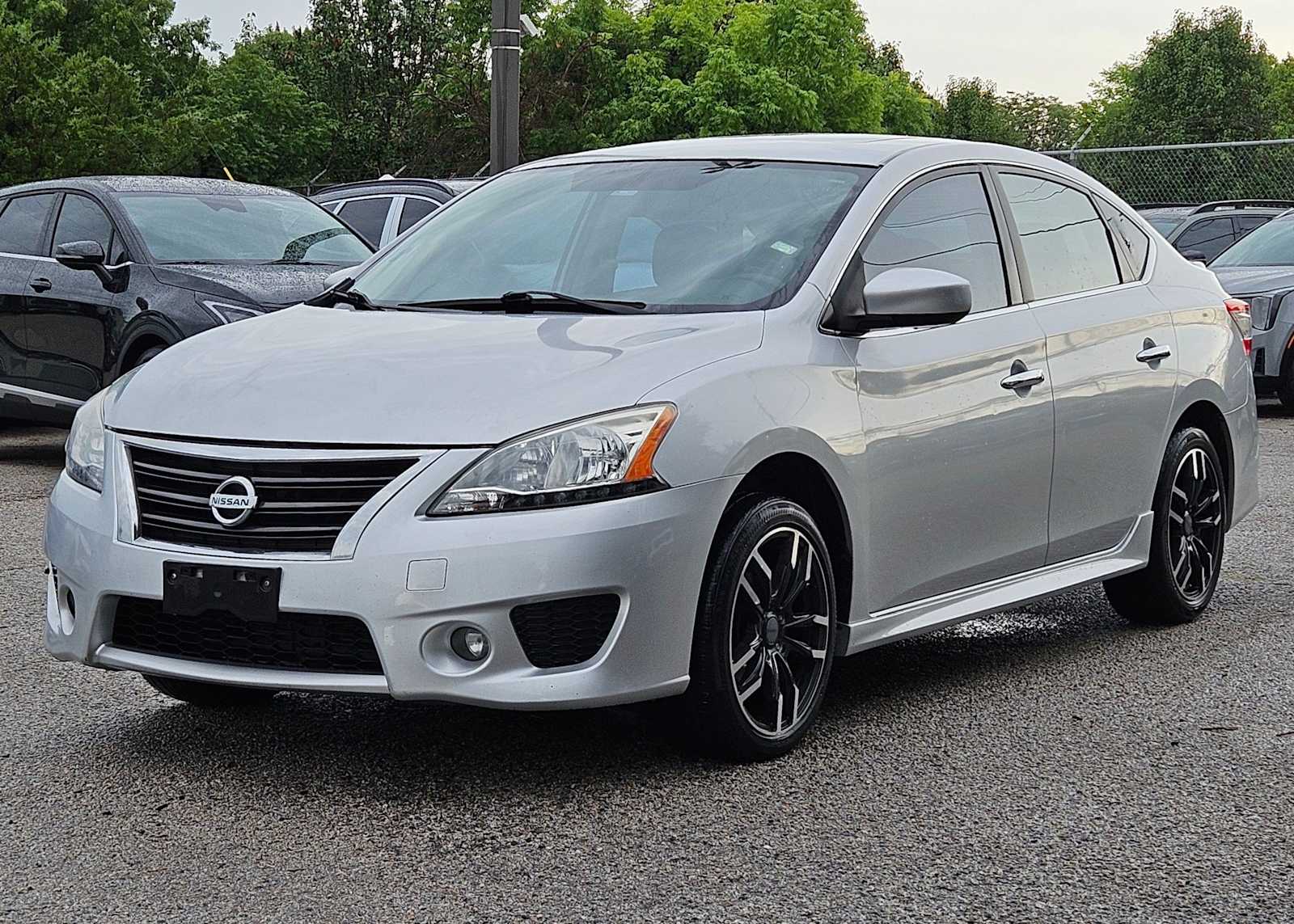 Thumbnail: 2014 Nissan Sentra - 10