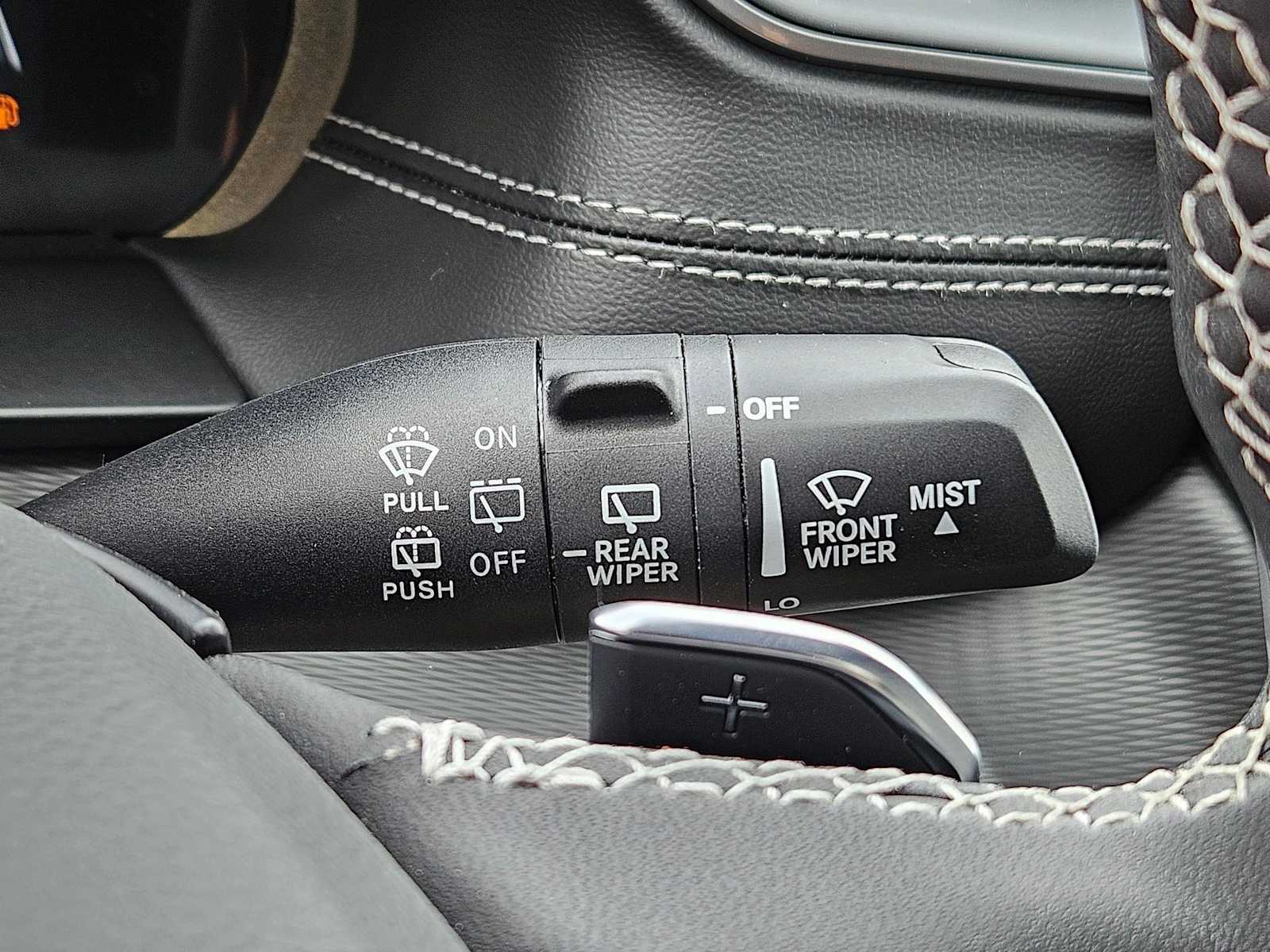 Thumbnail: 2025 Jeep Grand Cherokee - 24