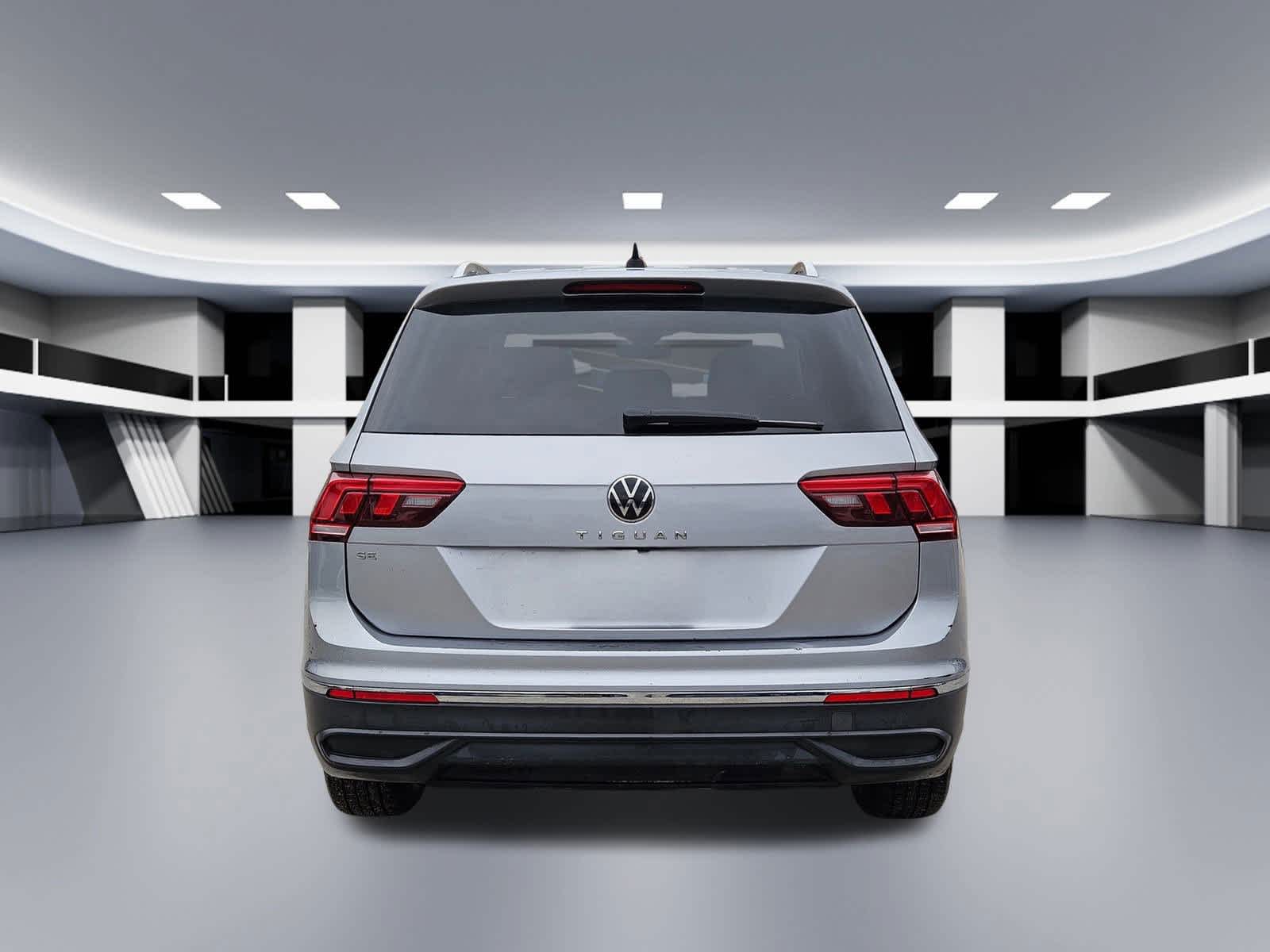 Thumbnail: 2024 Volkswagen Tiguan - 5