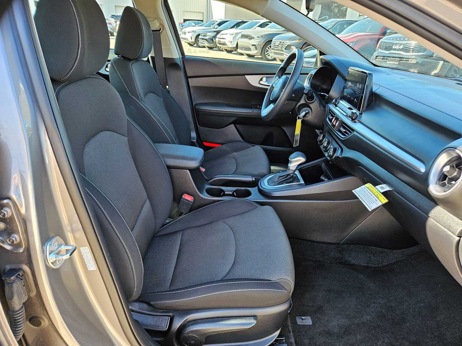 Thumbnail: 2024 Kia Forte - 22