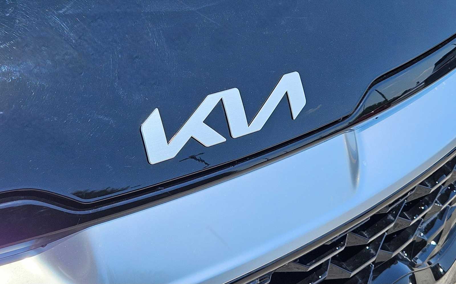 Thumbnail: 2023 Kia Sportage - 11