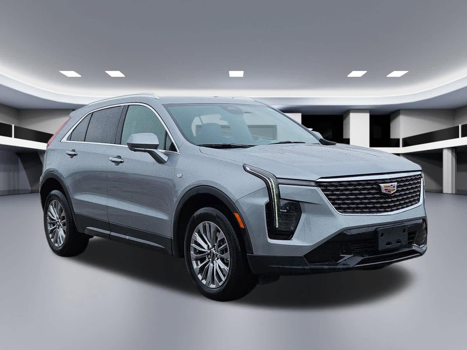Thumbnail: 2025 Cadillac XT4 - 8