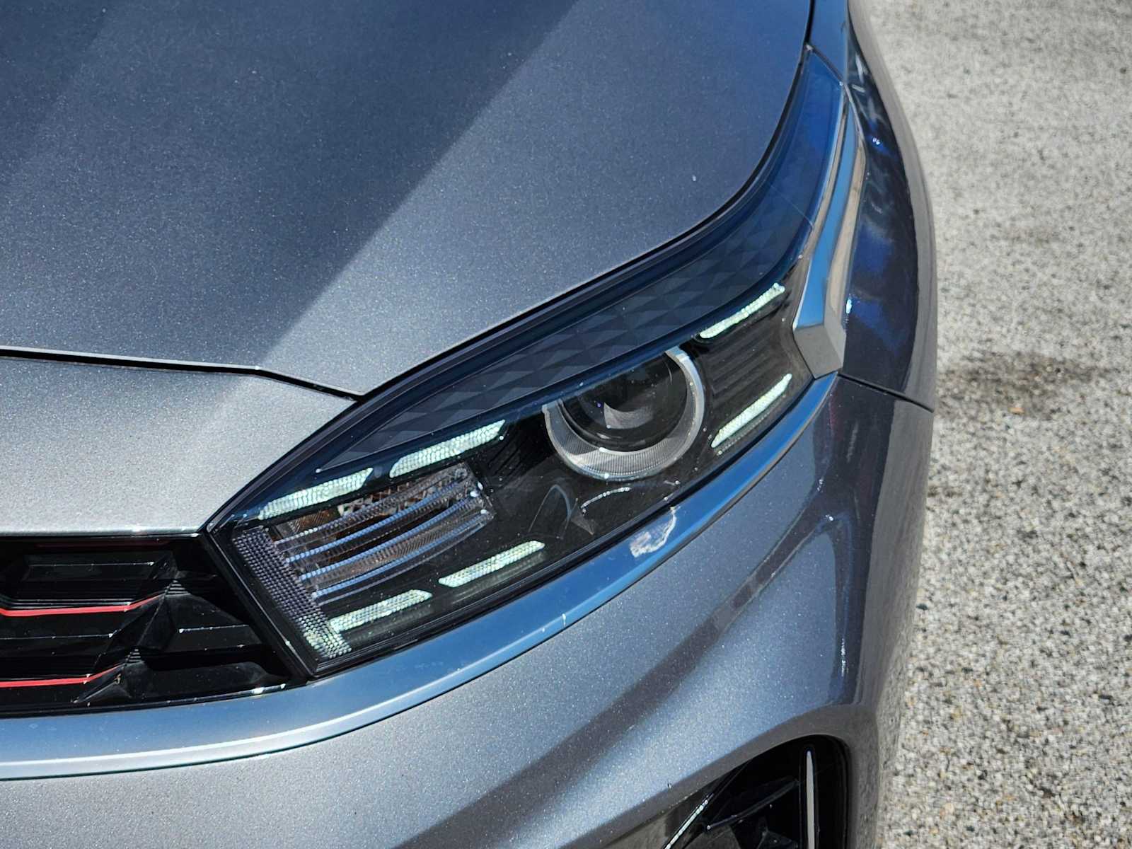 Thumbnail: 2023 Kia Forte - 10