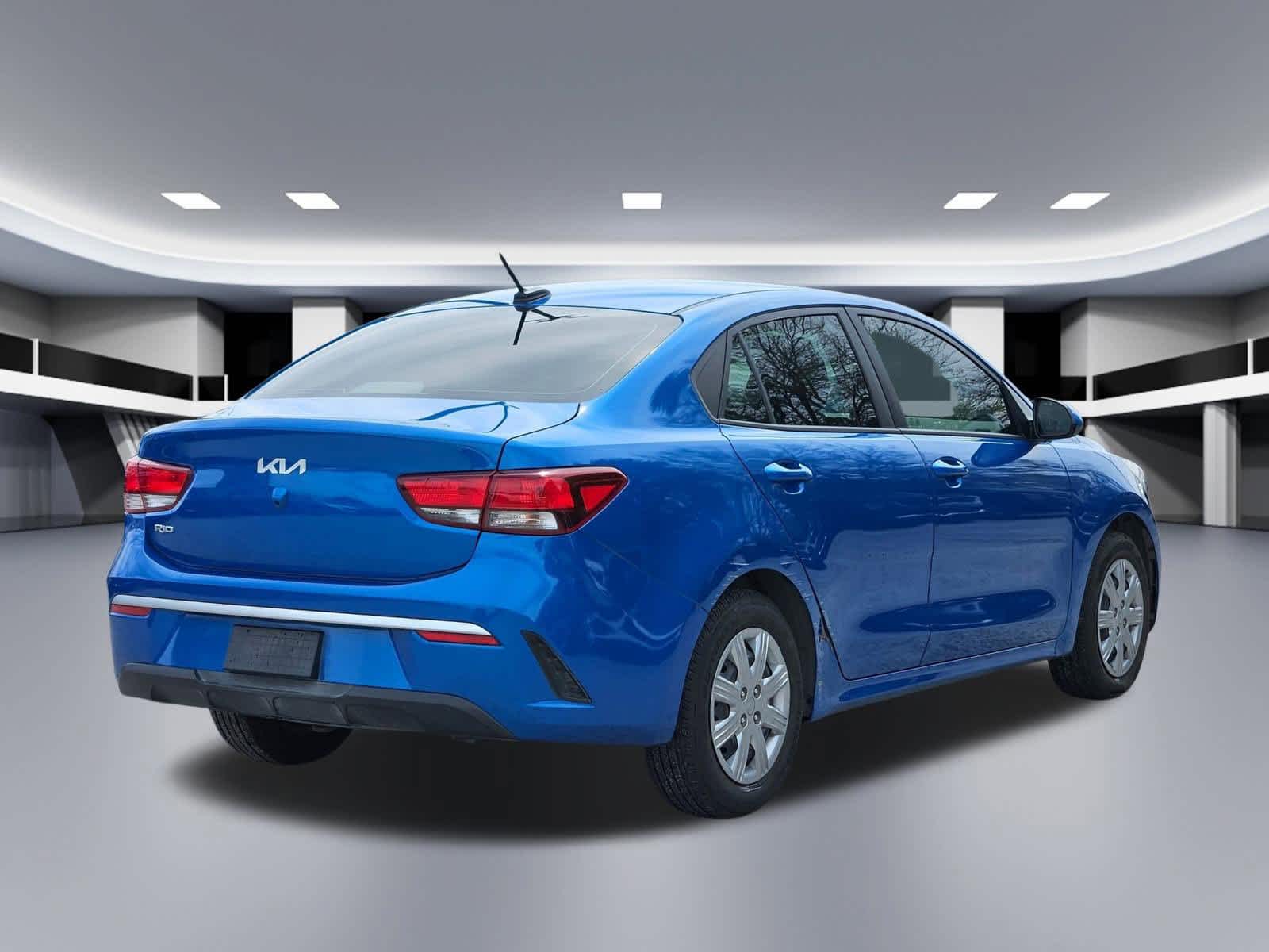 Thumbnail: 2023 Kia Rio - 6