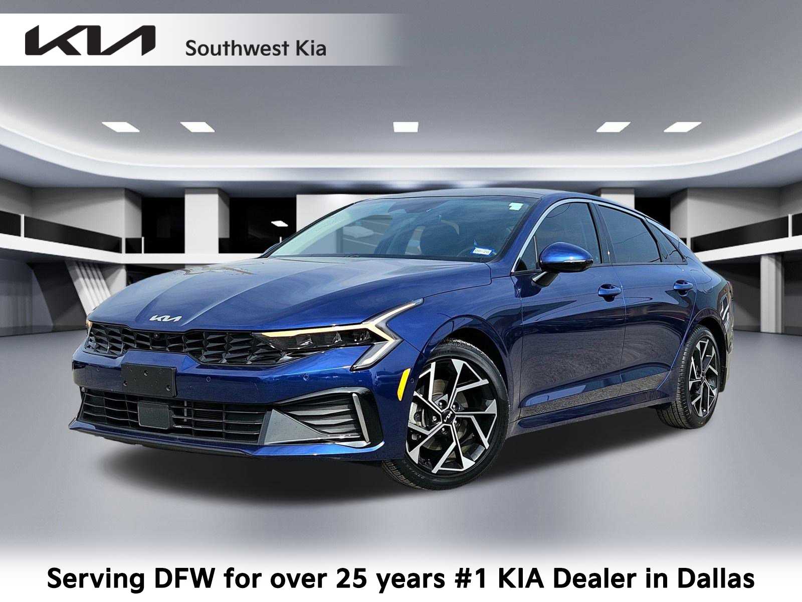 Thumbnail: 2025 Kia K5 - 1
