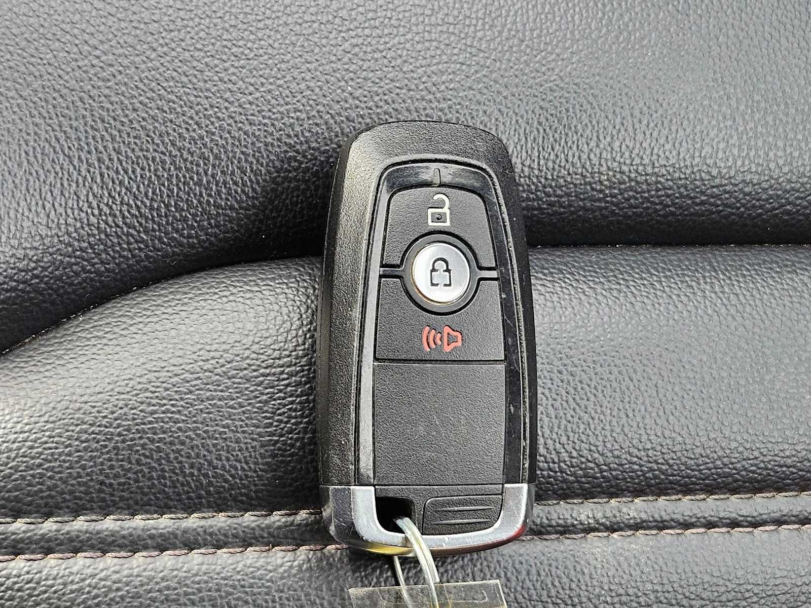 Thumbnail: 2024 Ford Edge - 24