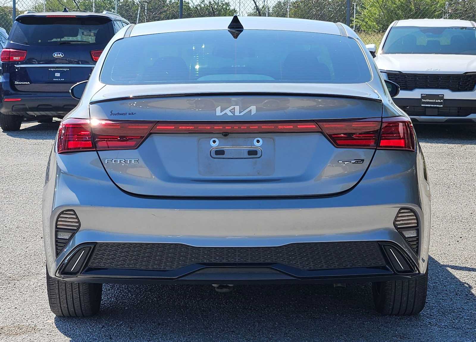 Thumbnail: 2023 Kia Forte - 4