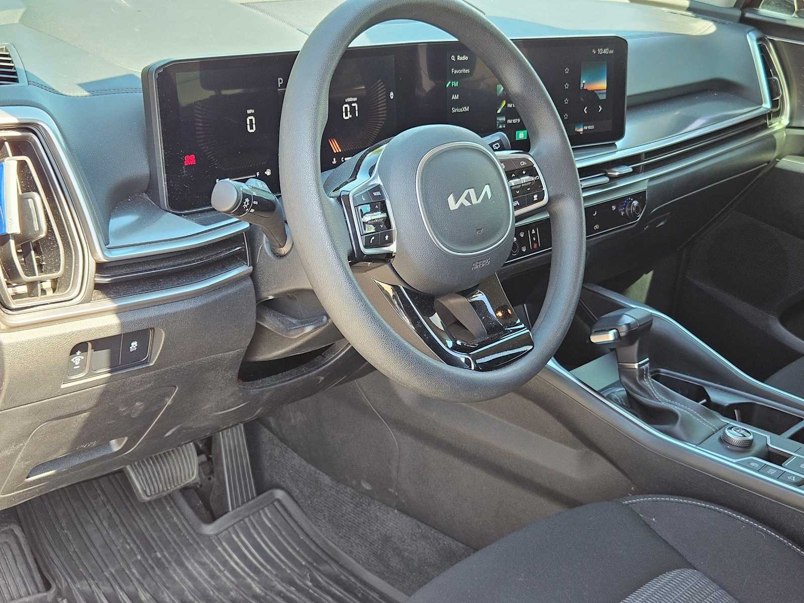 Thumbnail: 2025 Kia Sorento - 2