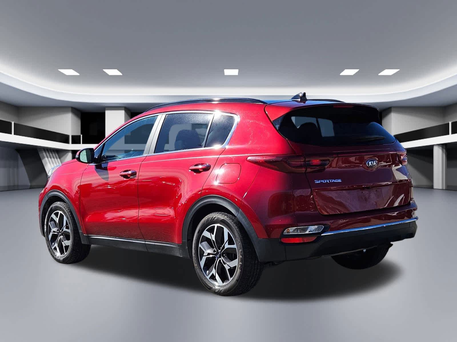 Thumbnail: 2022 Kia Sportage - 3