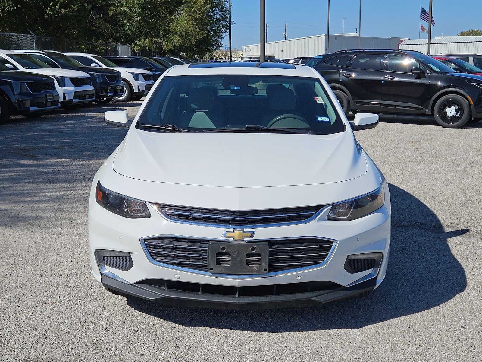 Thumbnail: 2018 Chevrolet Malibu - 8
