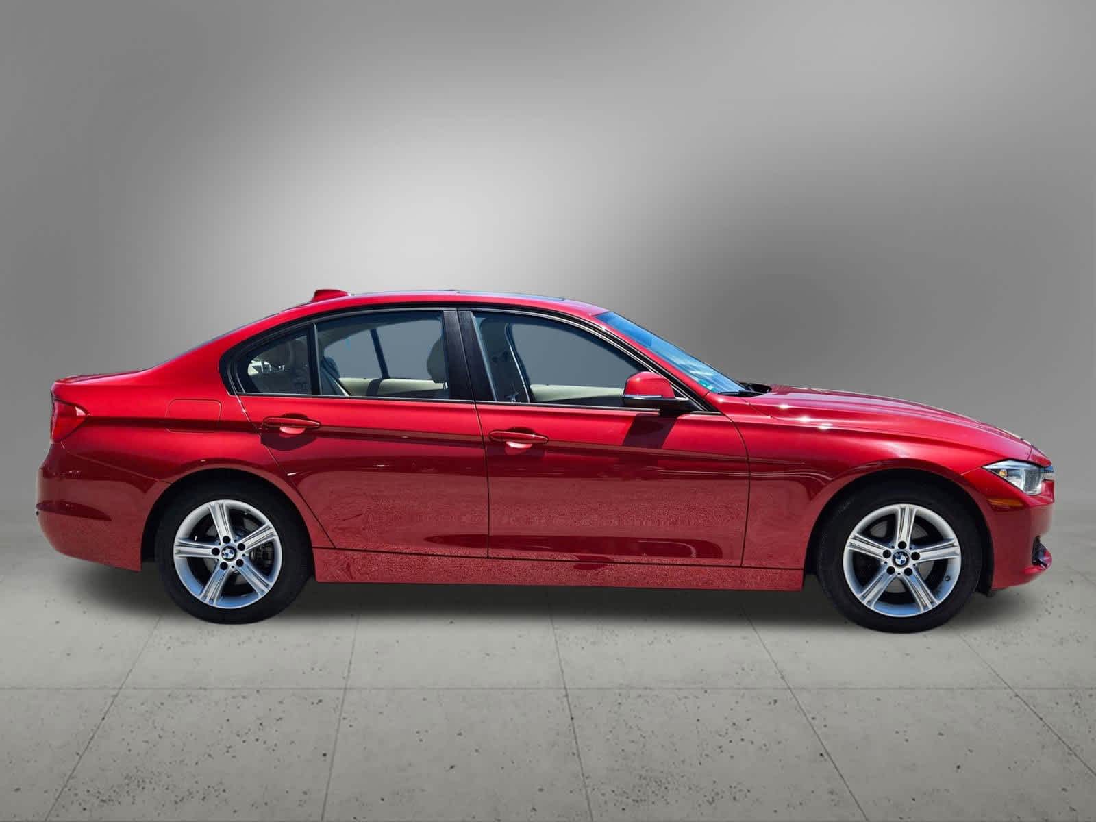 Thumbnail: 2015 BMW 3 Series - 7