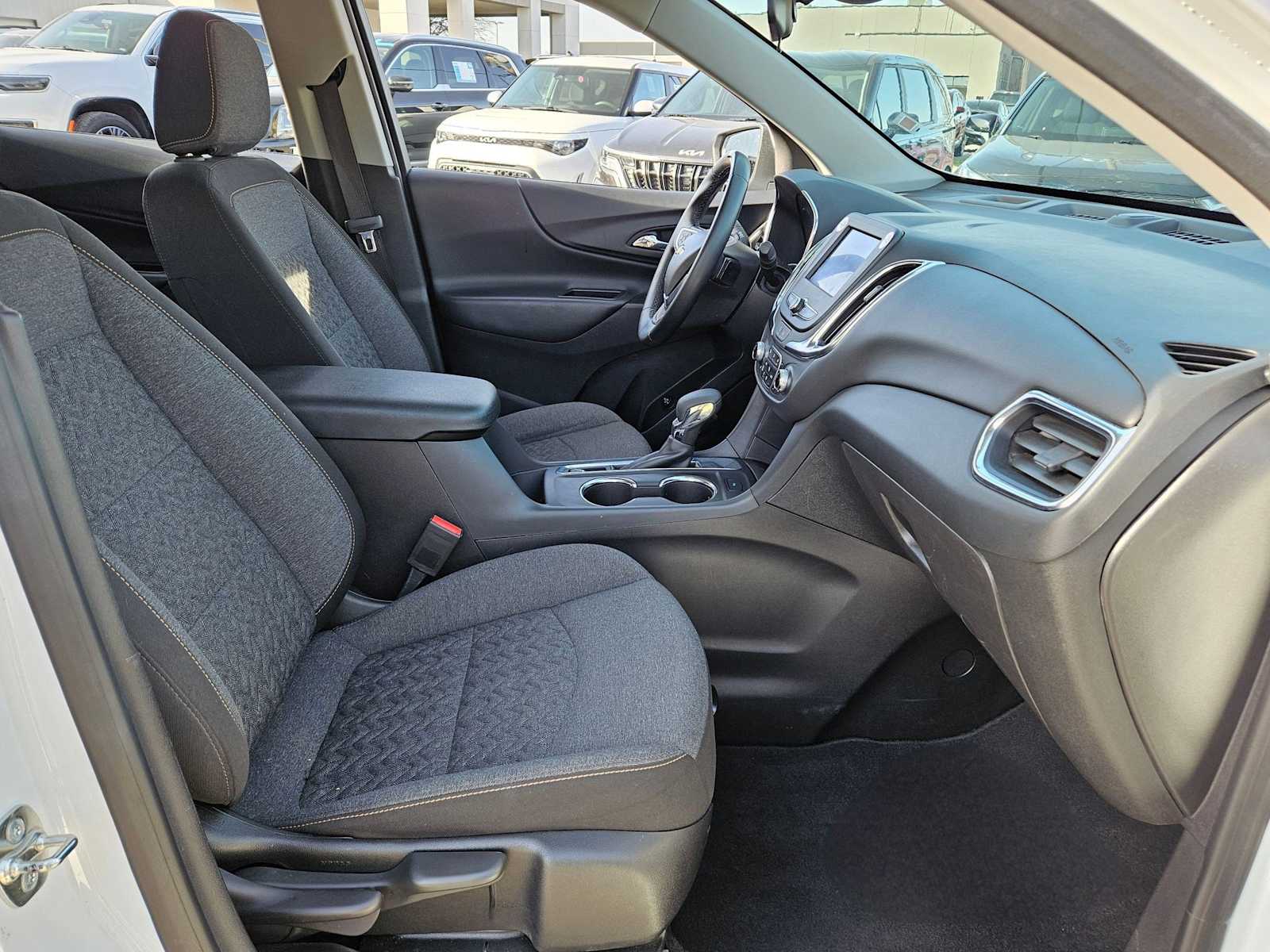 Thumbnail: 2024 Chevrolet Equinox - 21