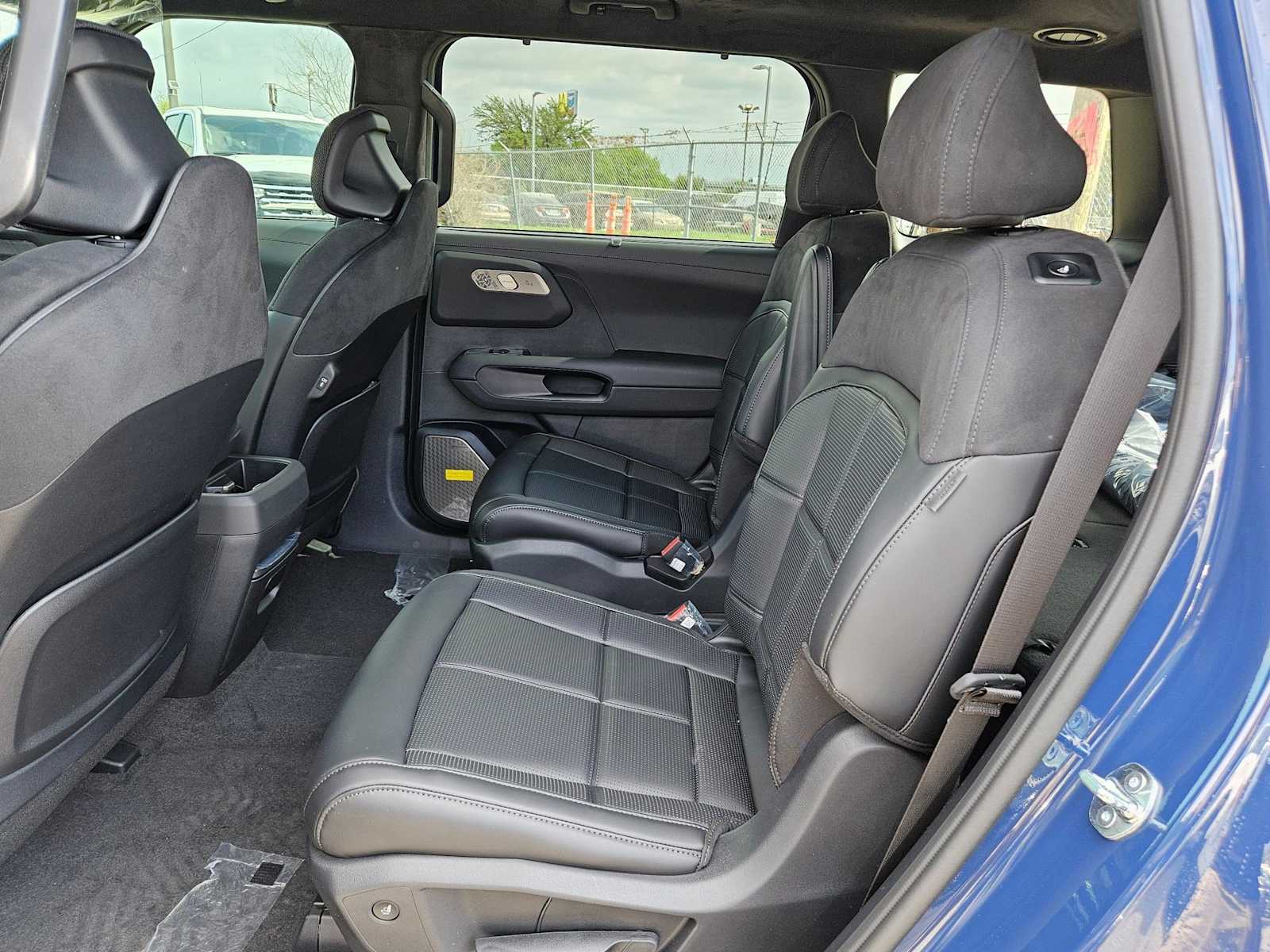 Thumbnail: 2027 Kia Telluride - 23