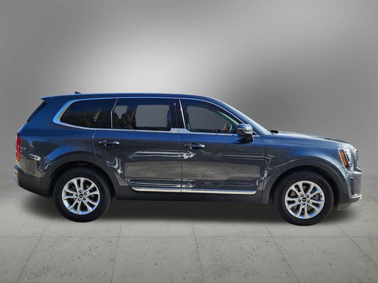 Thumbnail: 2022 Kia Telluride - 7