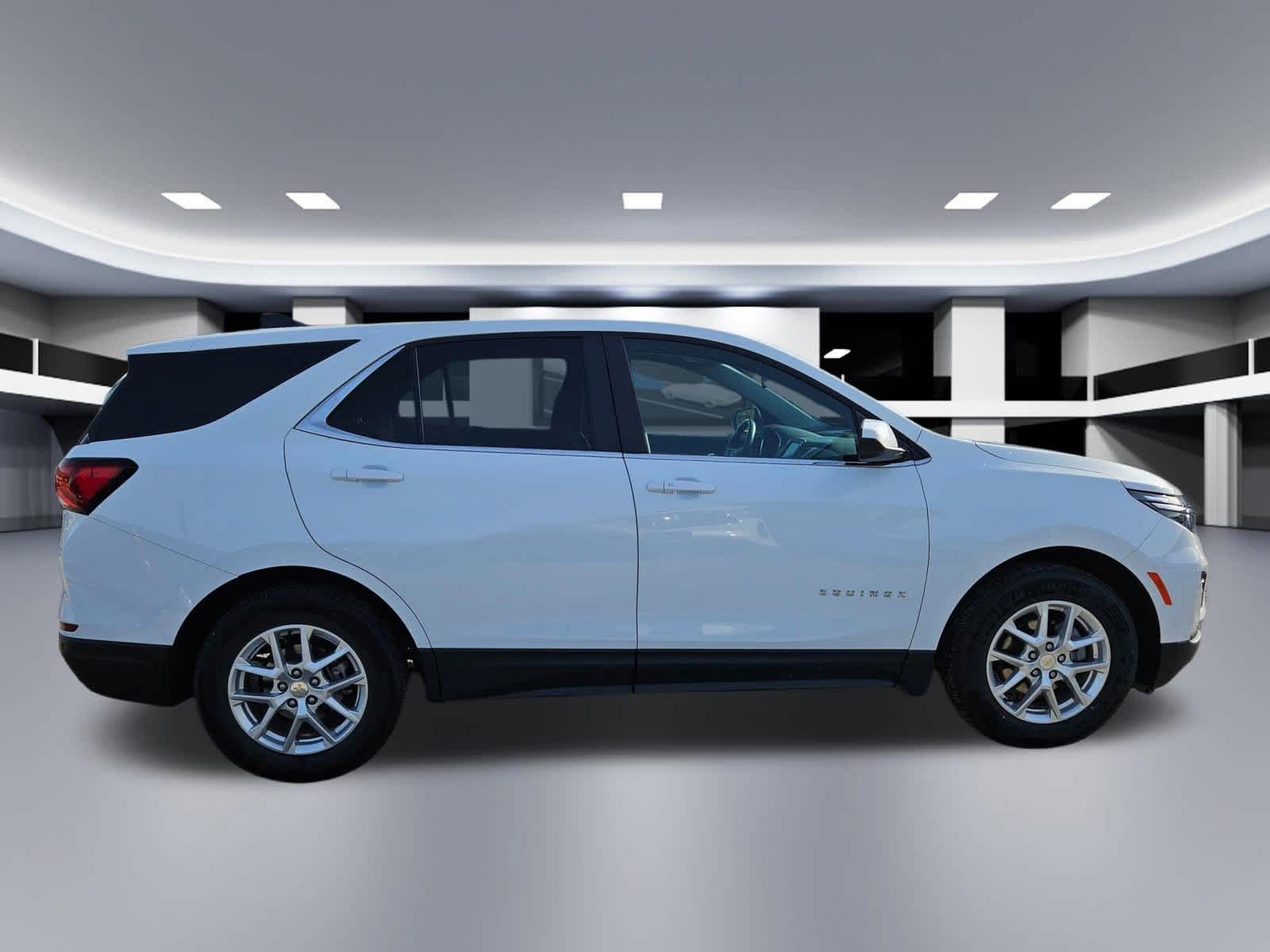 Thumbnail: 2024 Chevrolet Equinox - 7