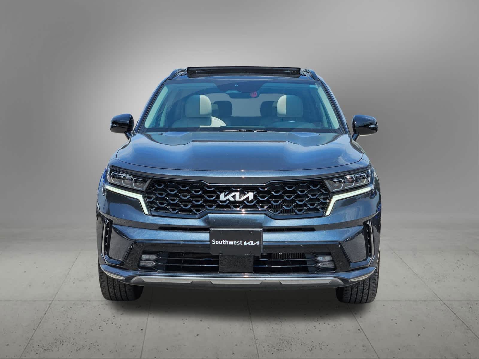 Thumbnail: 2023 Kia Sorento - 9