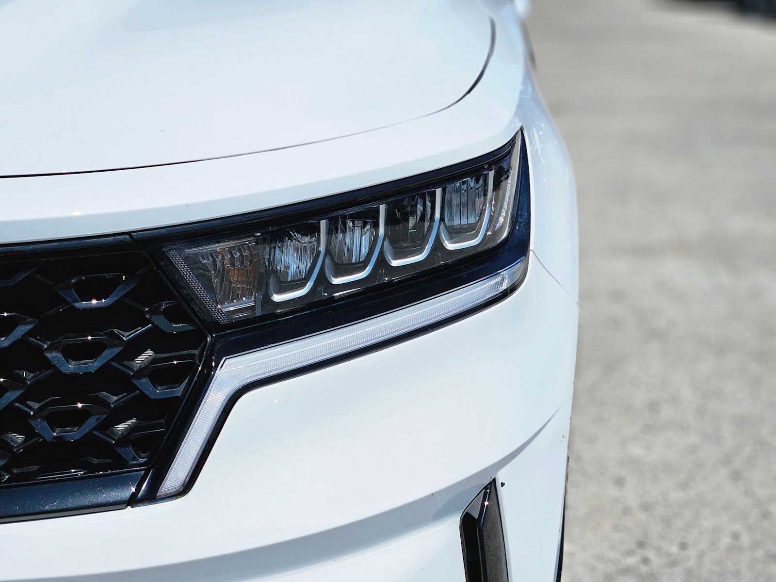 Thumbnail: 2022 Kia Sorento - 10