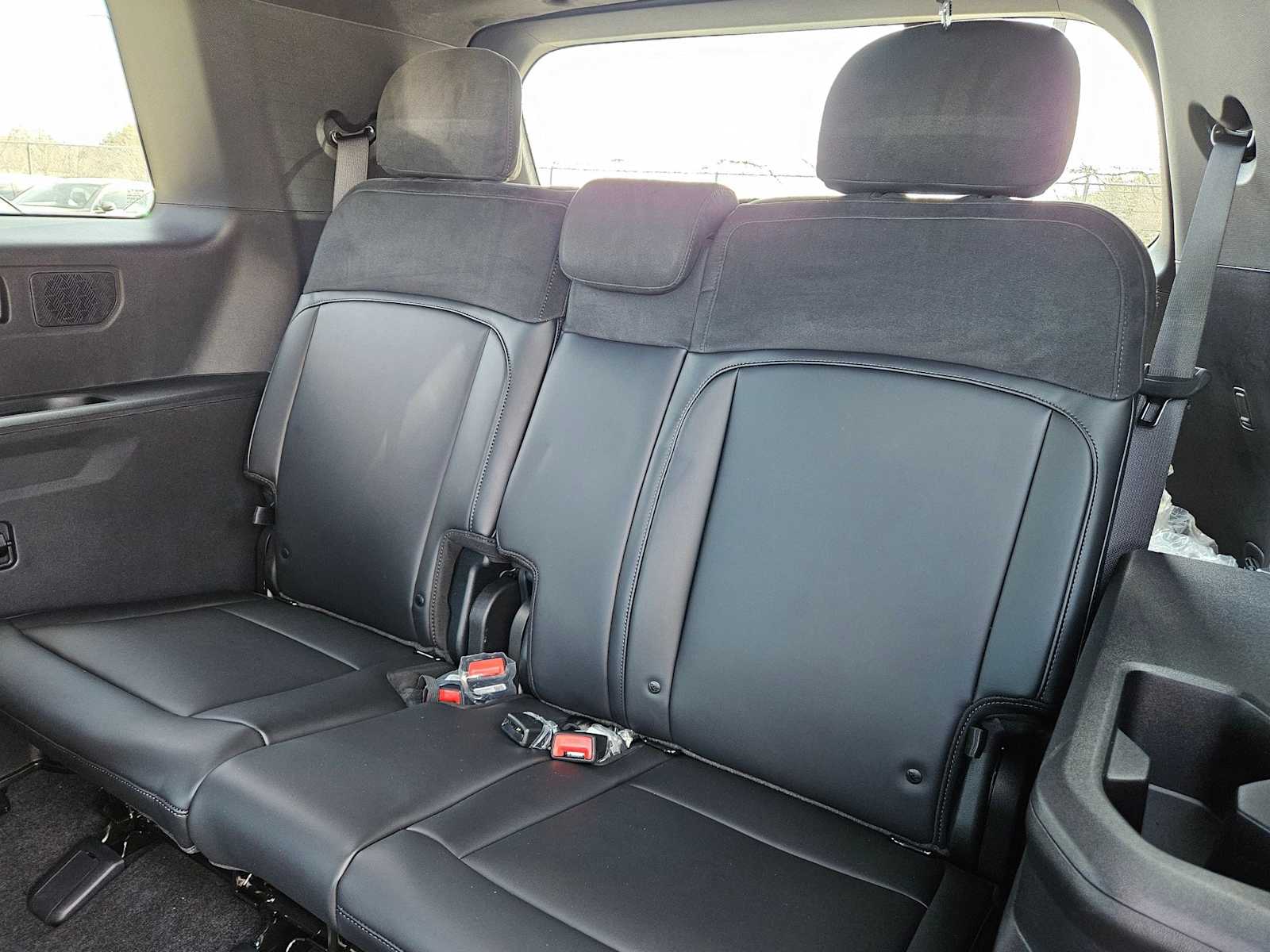 Thumbnail: 2027 Kia Telluride - 21