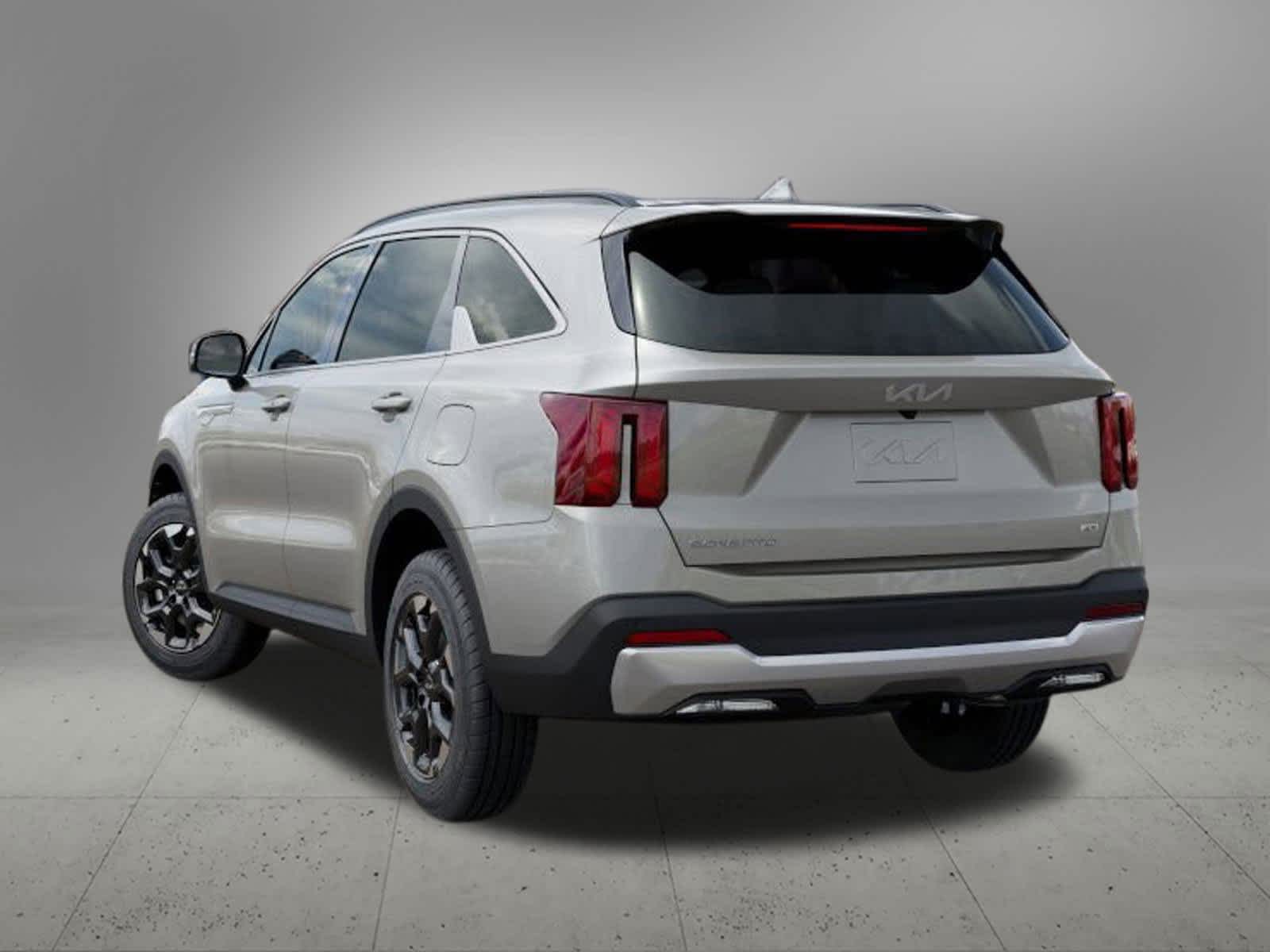 2026 Kia Sorento S photo 4