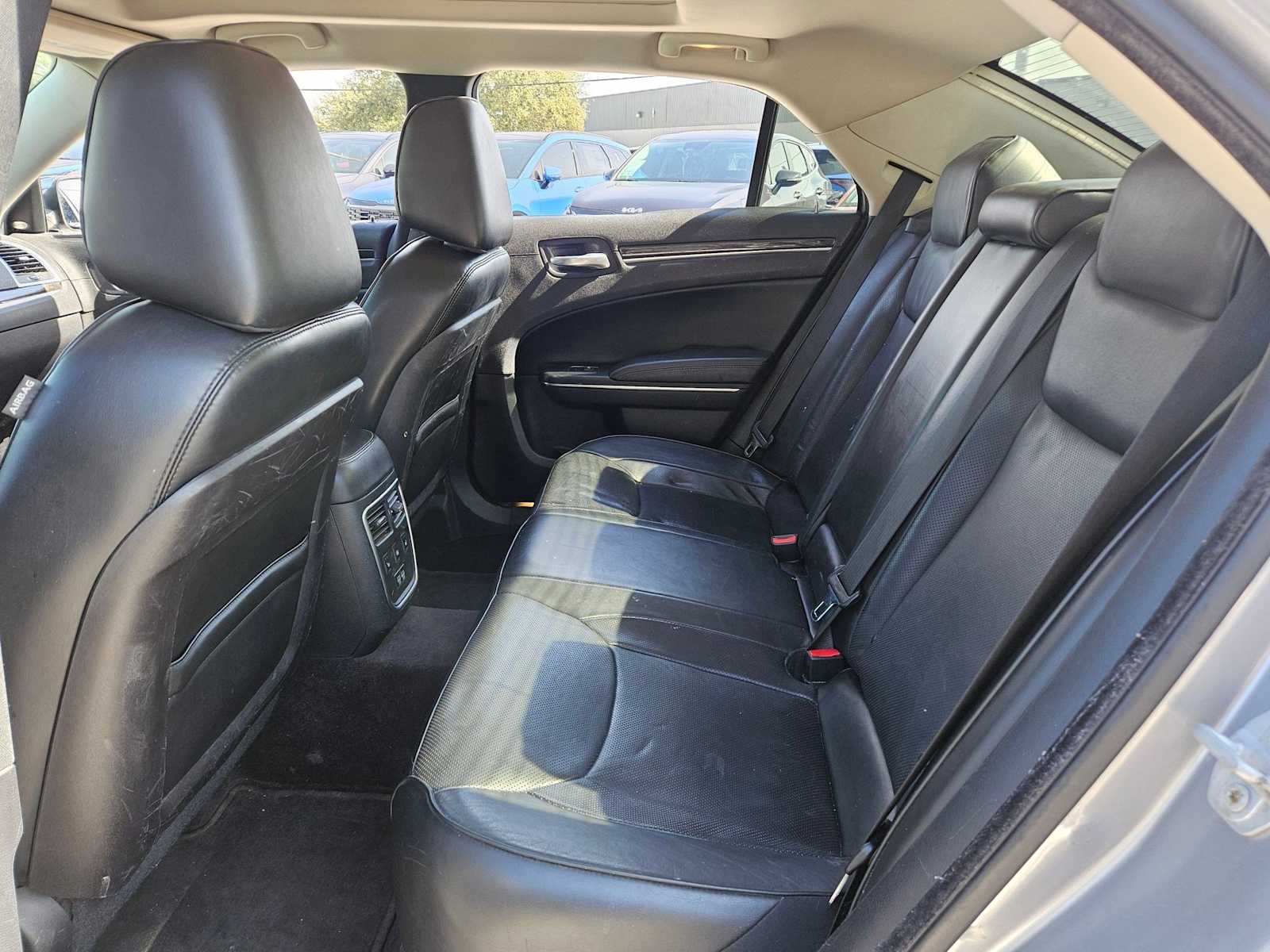 Thumbnail: 2016 Chrysler 300 - 18