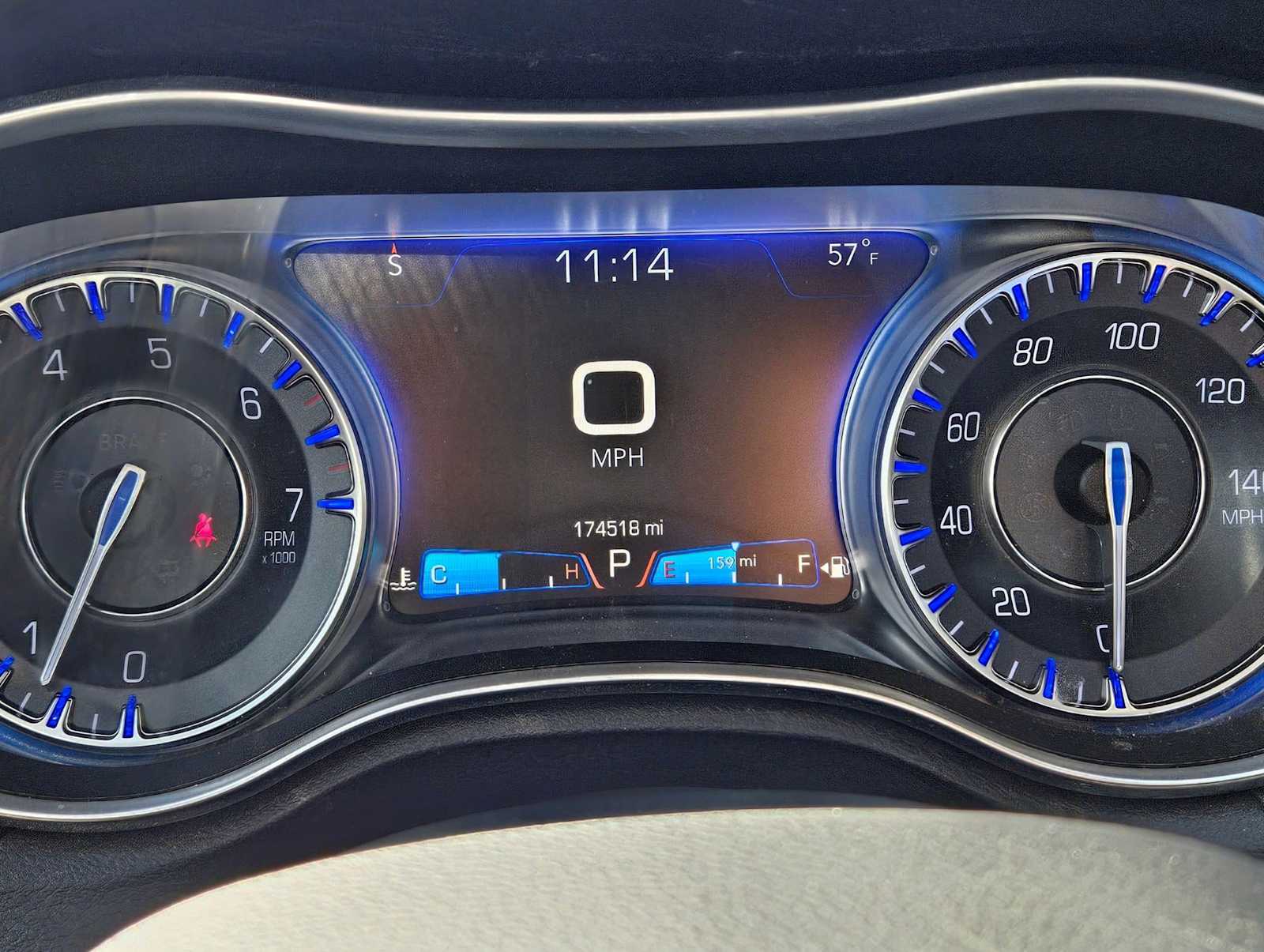 Thumbnail: 2016 Chrysler 300 - 23