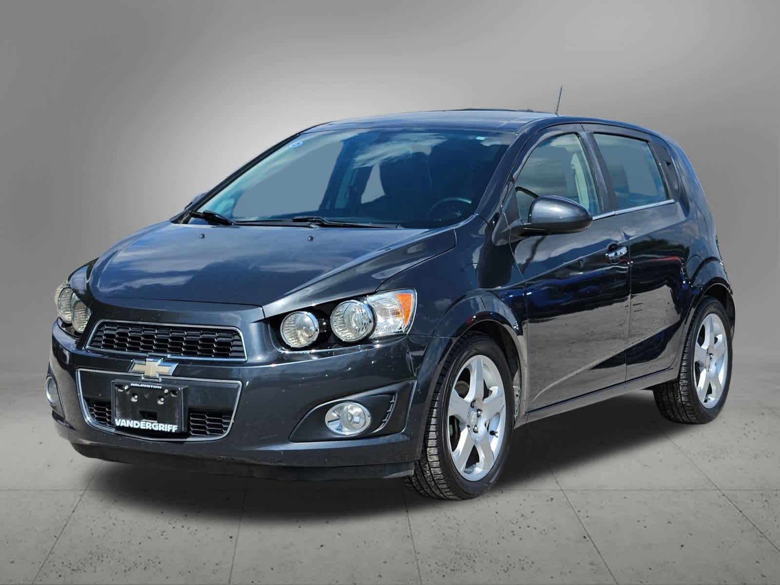 Thumbnail: 2015 Chevrolet Sonic - 9
