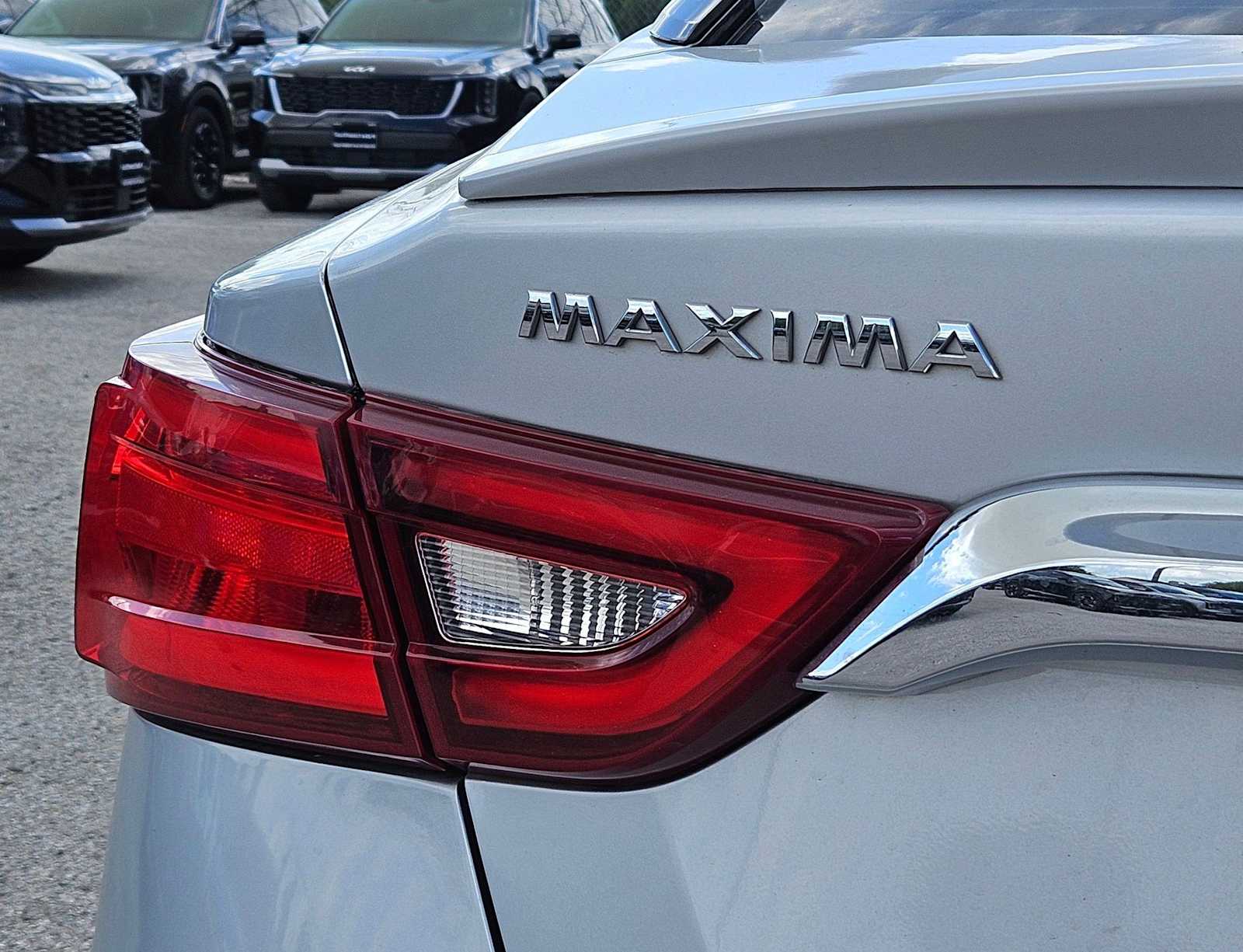 Thumbnail: 2017 Nissan Maxima - 11