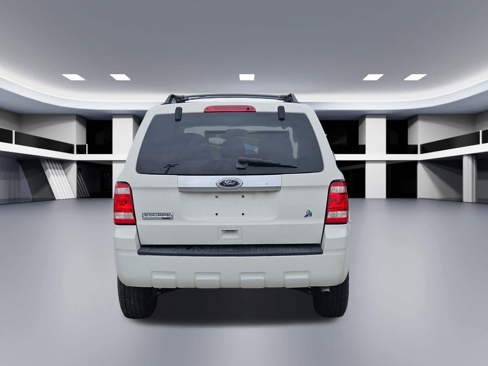 Thumbnail: 2011 Ford Escape - 5