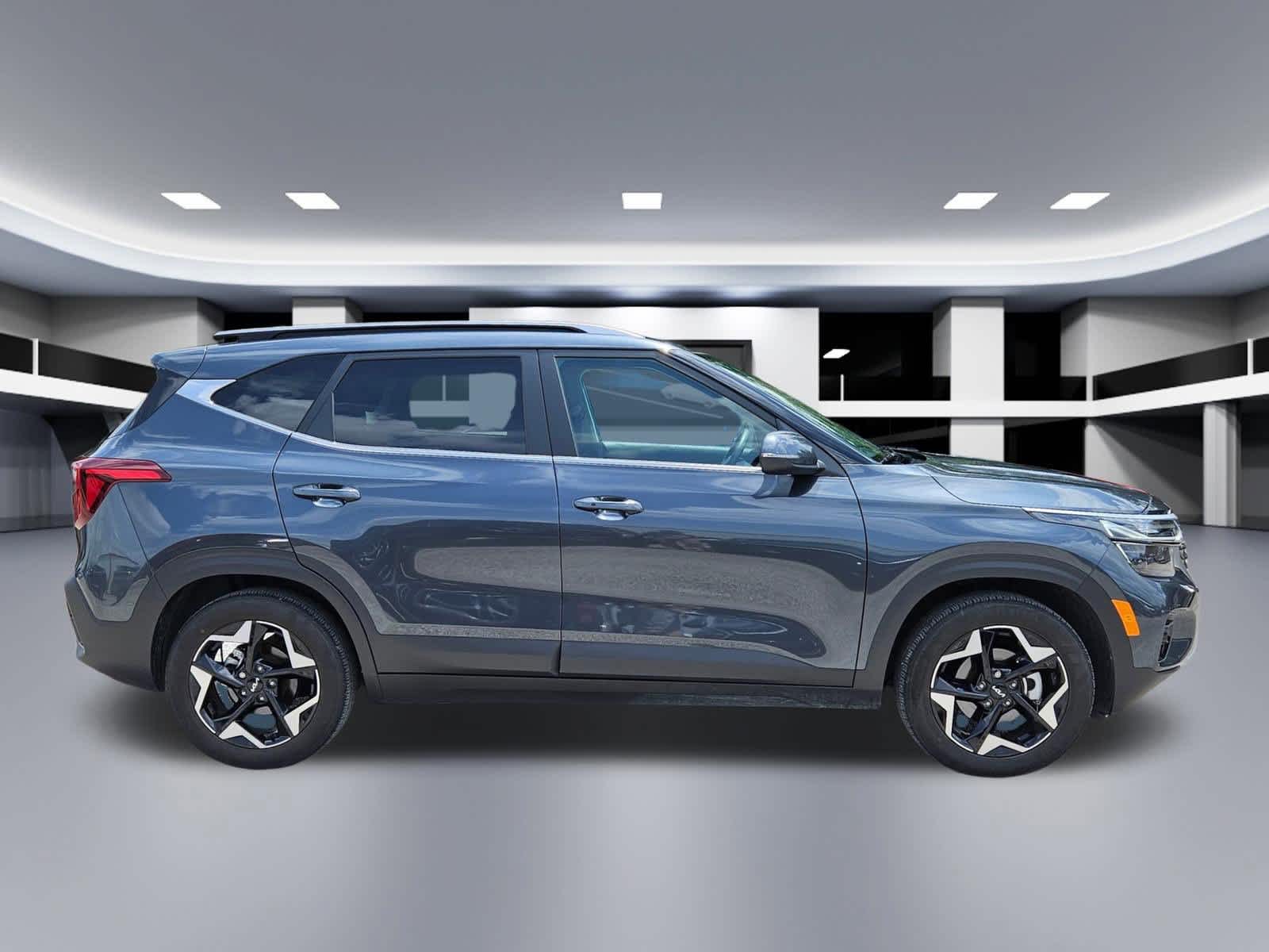 Thumbnail: 2025 Kia Seltos - 7