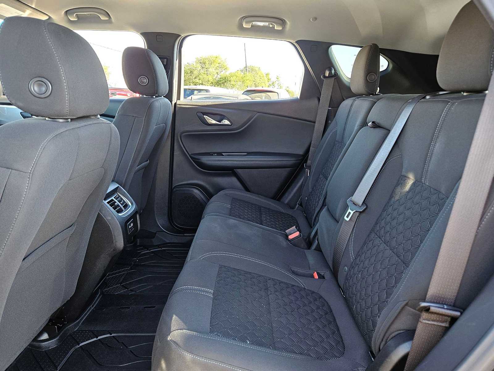 Thumbnail: 2020 Chevrolet Blazer - 16