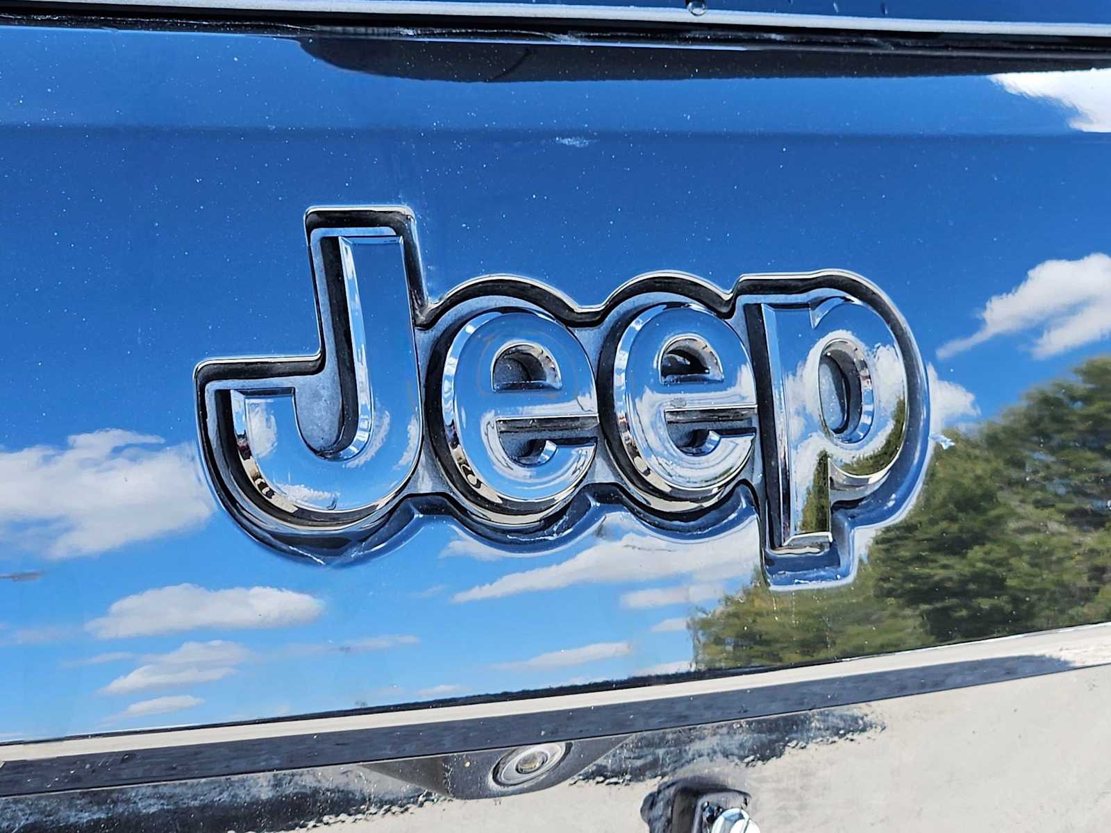 Thumbnail: 2021 Jeep Grand Cherokee - 10