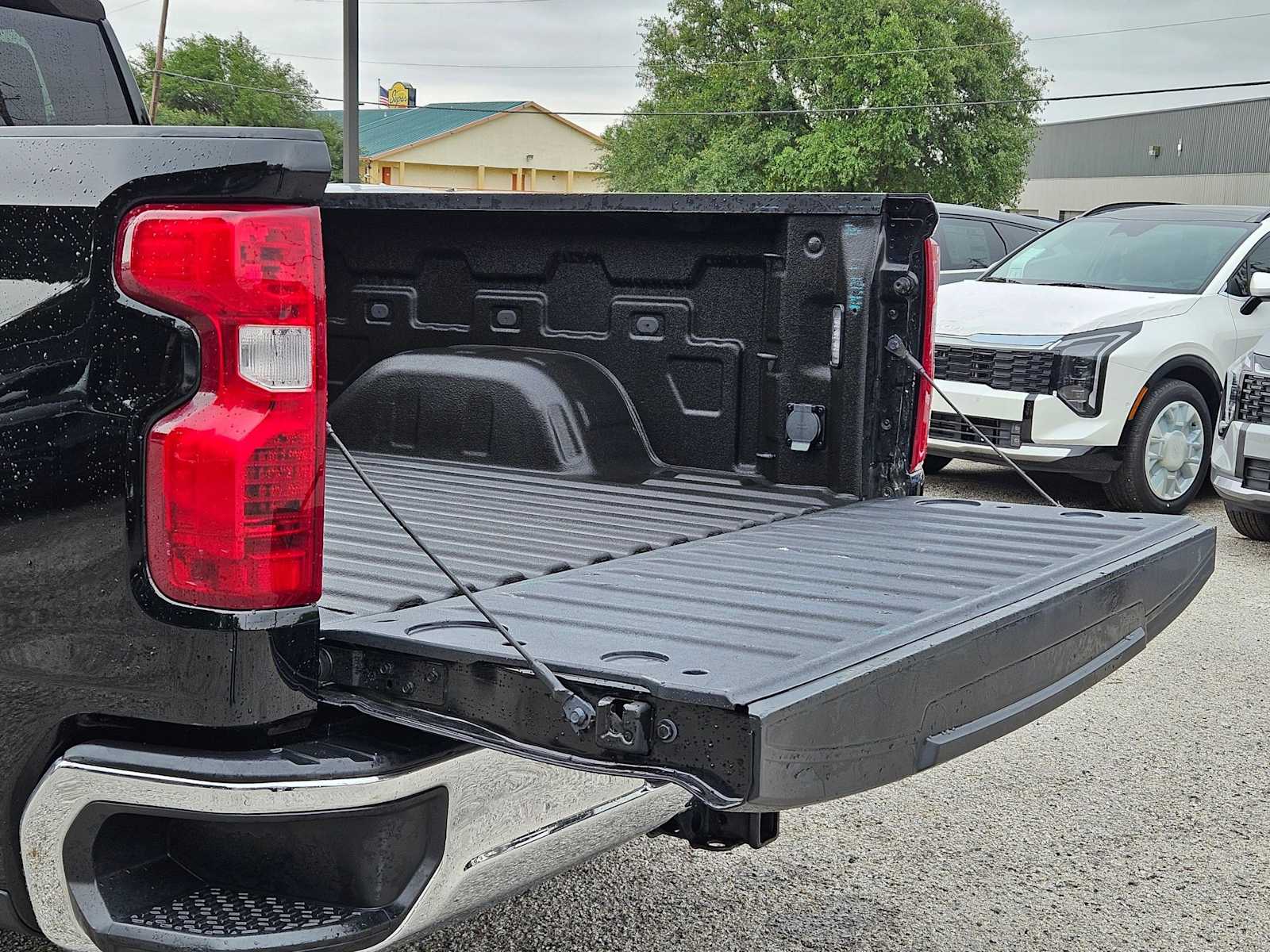 Thumbnail: 2024 Chevrolet Silverado 1500 - 25