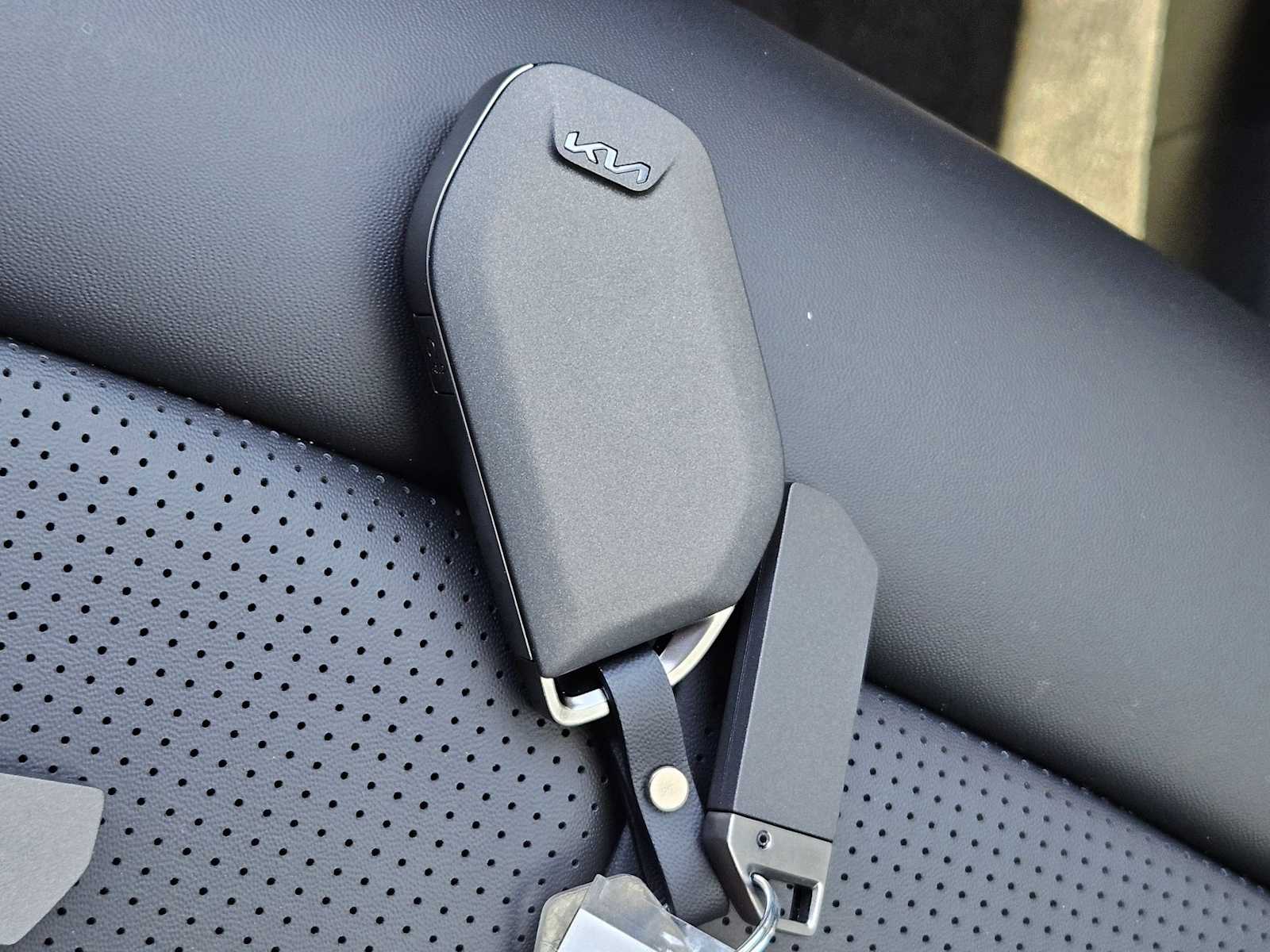 Thumbnail: 2027 Kia Telluride - 33