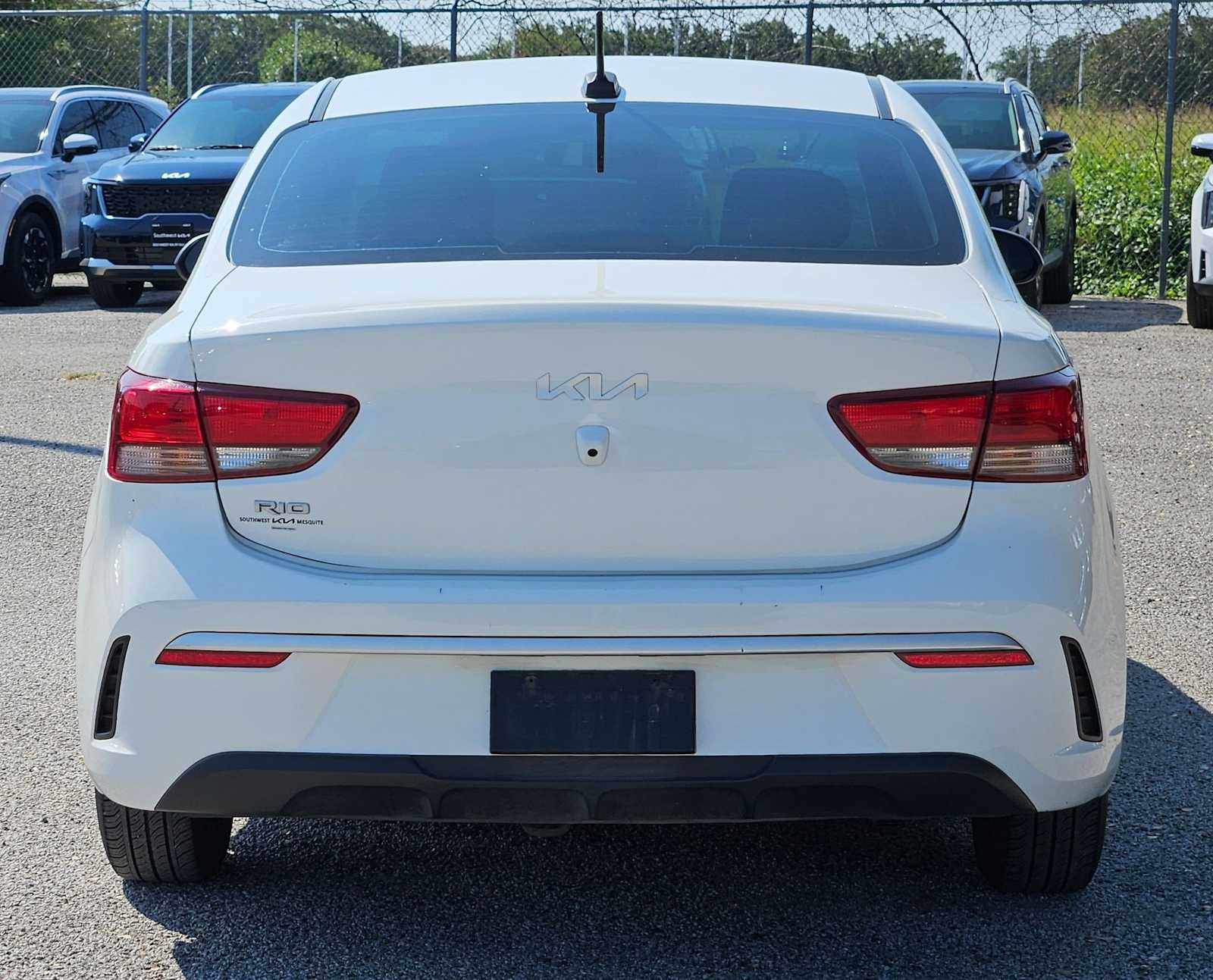 Thumbnail: 2023 Kia Rio - 4