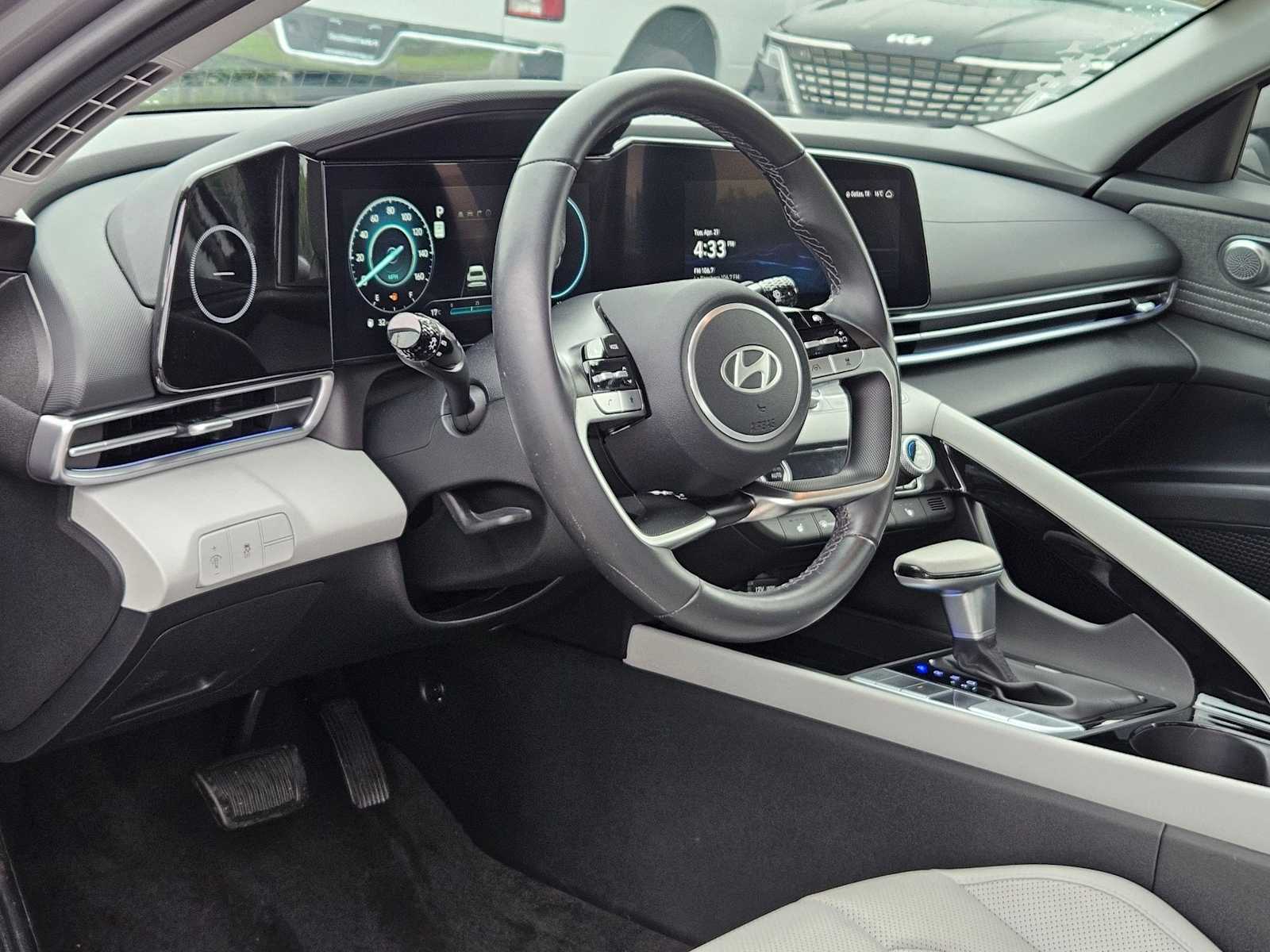 Thumbnail: 2024 Hyundai Elantra - 2