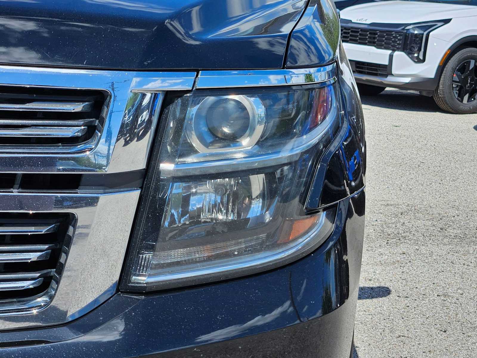 Thumbnail: 2017 Chevrolet Tahoe - 11