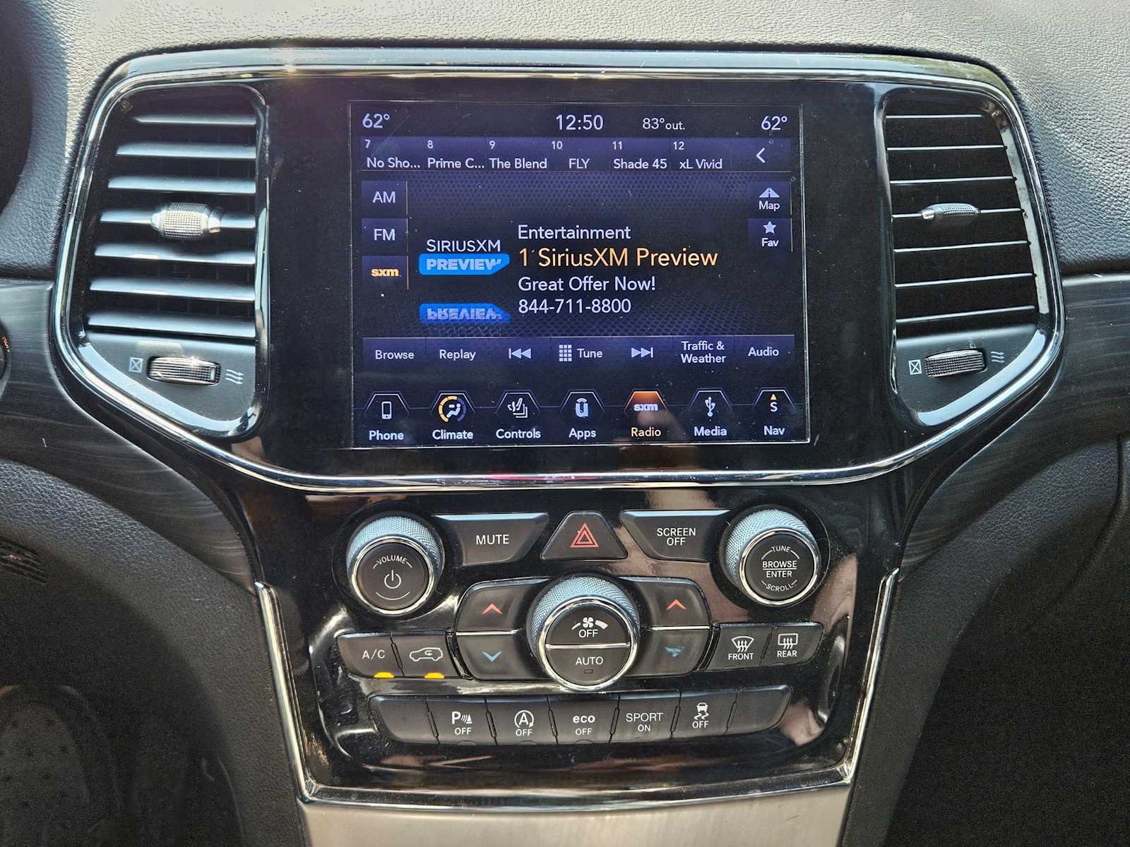 Thumbnail: 2019 Jeep Grand Cherokee - 19