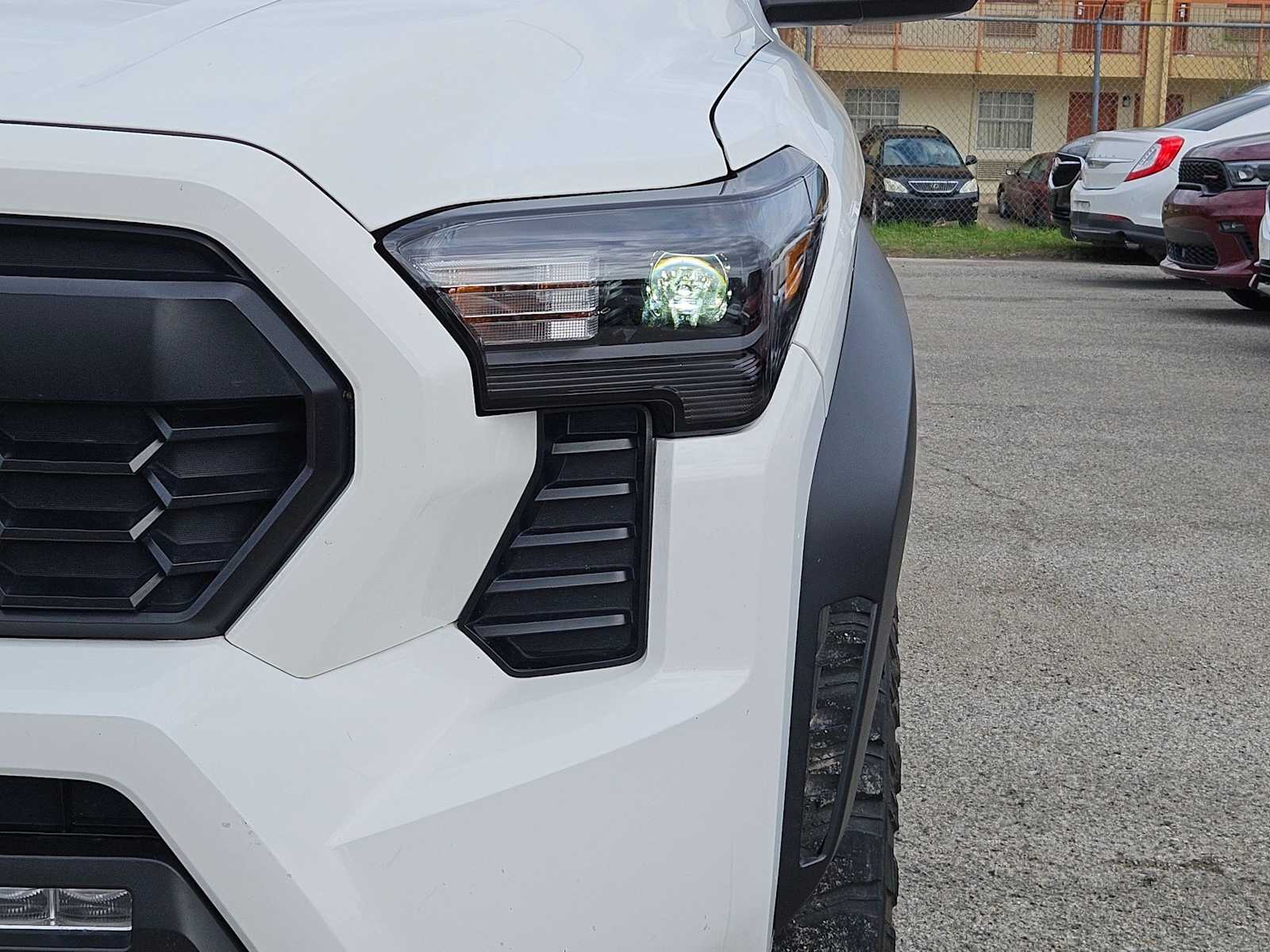 Thumbnail: 2024 Toyota Tacoma - 11