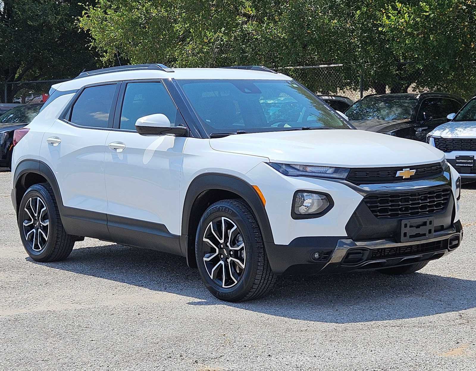 Thumbnail: 2021 Chevrolet TrailBlazer - 8