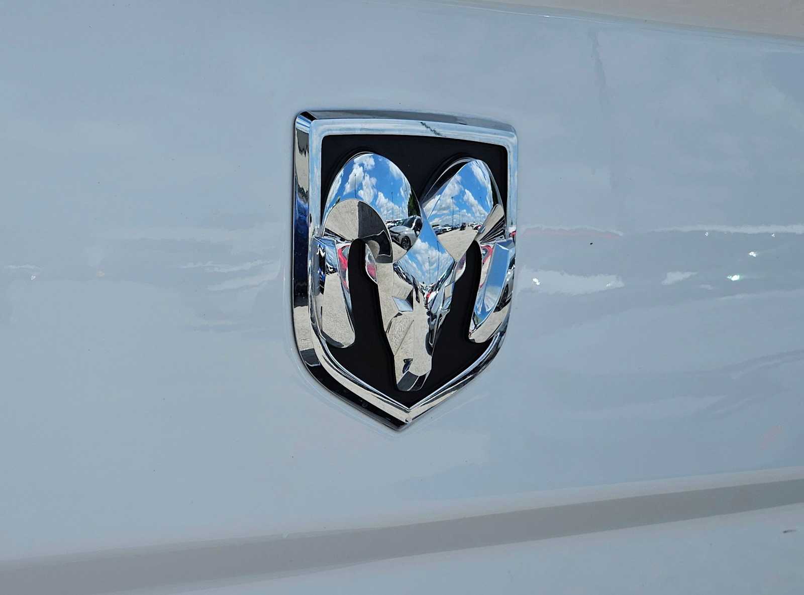 Thumbnail: 2024 RAM 1500 Classic - 13