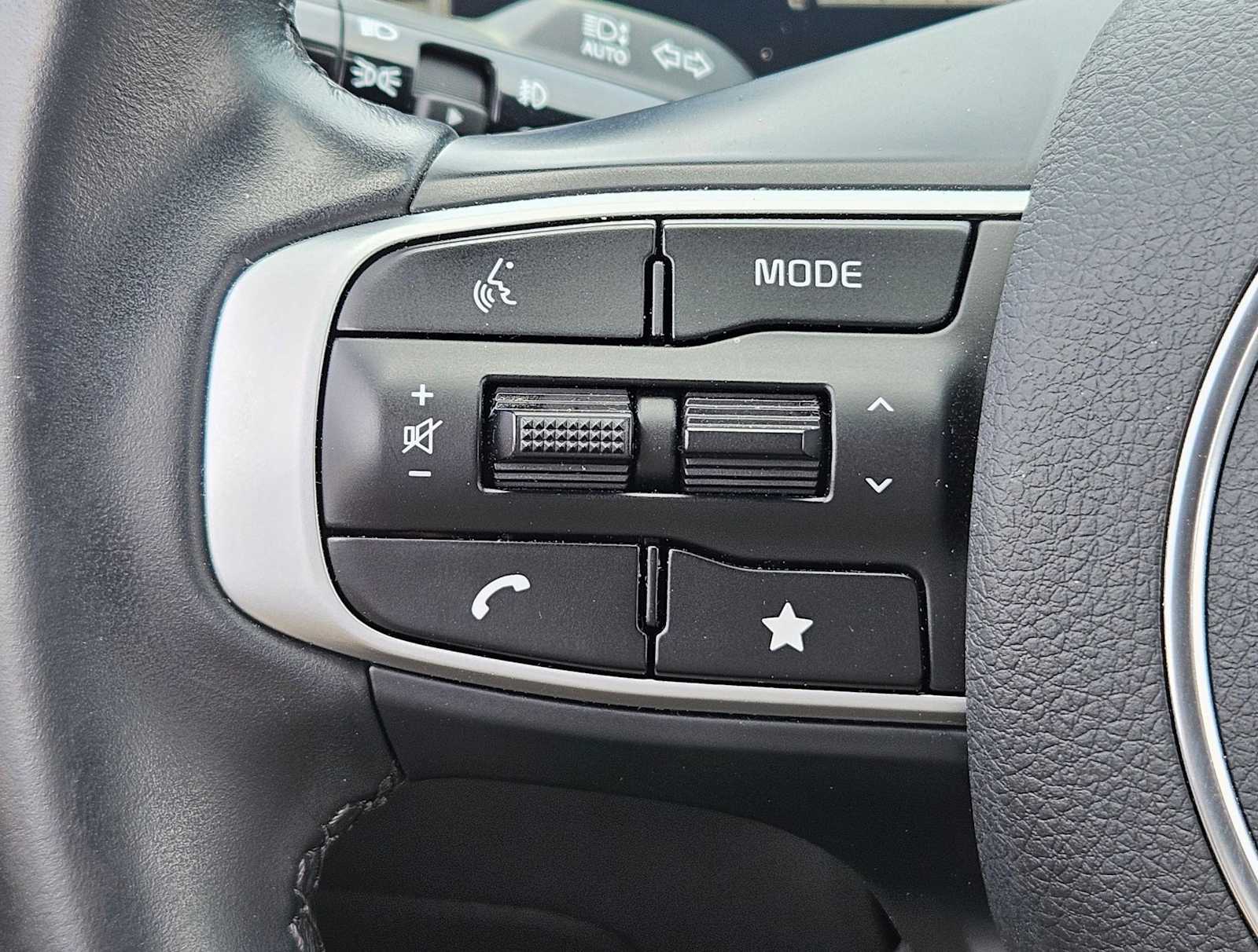 Thumbnail: 2025 Kia K5 - 22