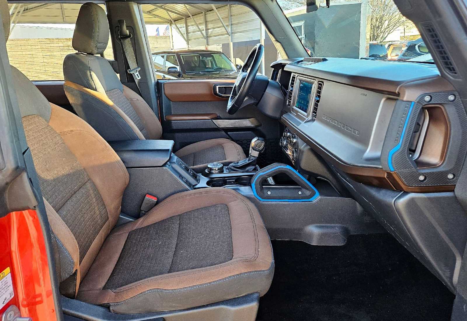 Thumbnail: 2022 Ford Bronco - 19