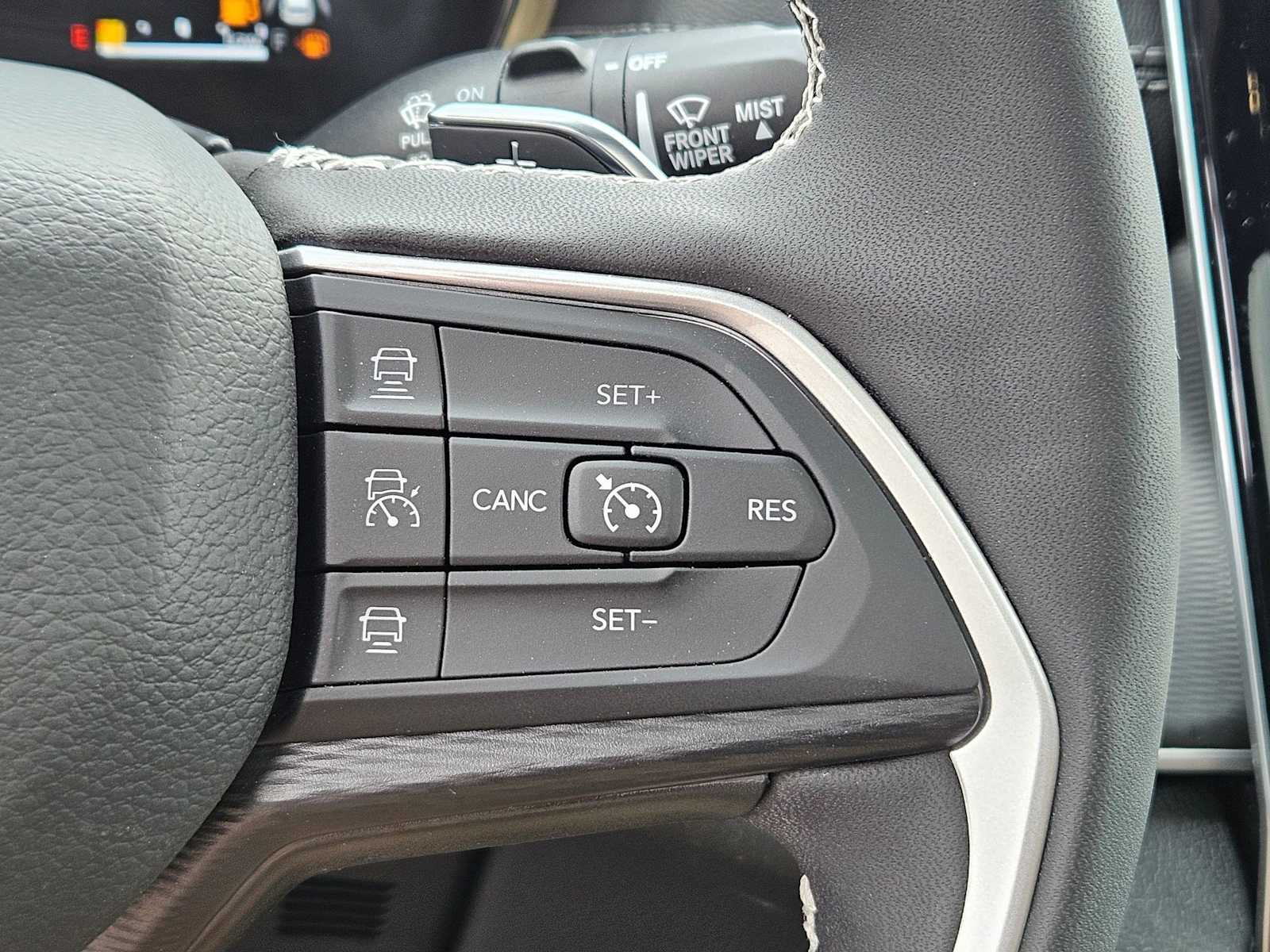 Thumbnail: 2025 Jeep Grand Cherokee - 21