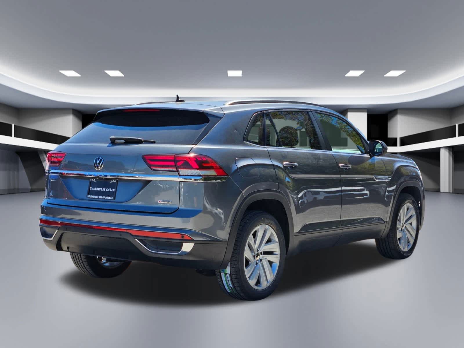 Thumbnail: 2022 Volkswagen Atlas - 6
