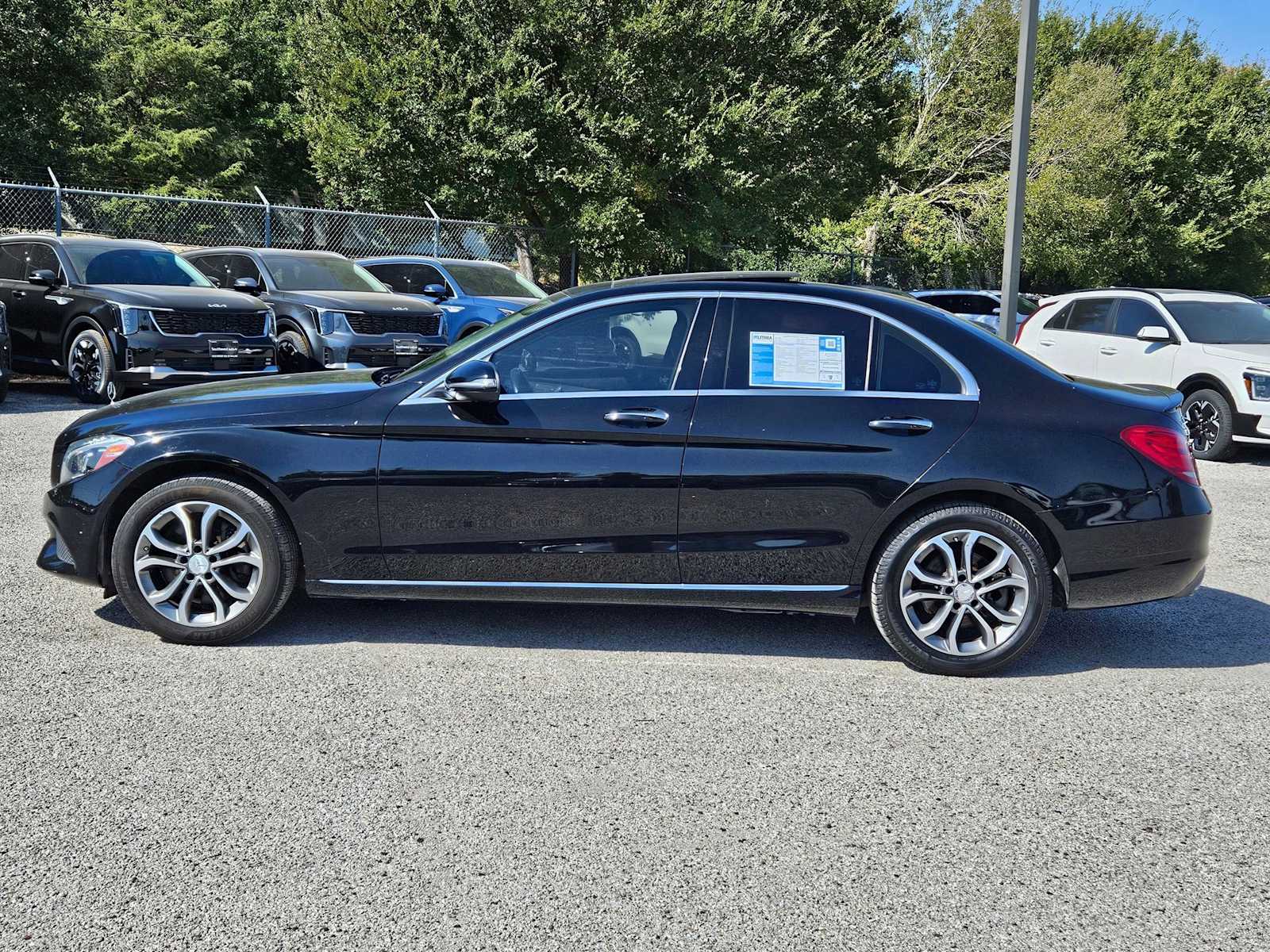 Thumbnail: 2016 Mercedes-Benz C-Class - 3