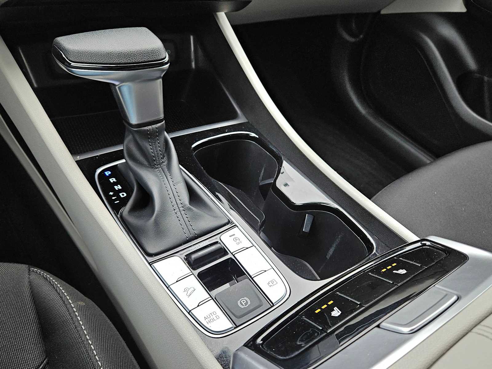 Thumbnail: 2022 Hyundai Tucson - 30